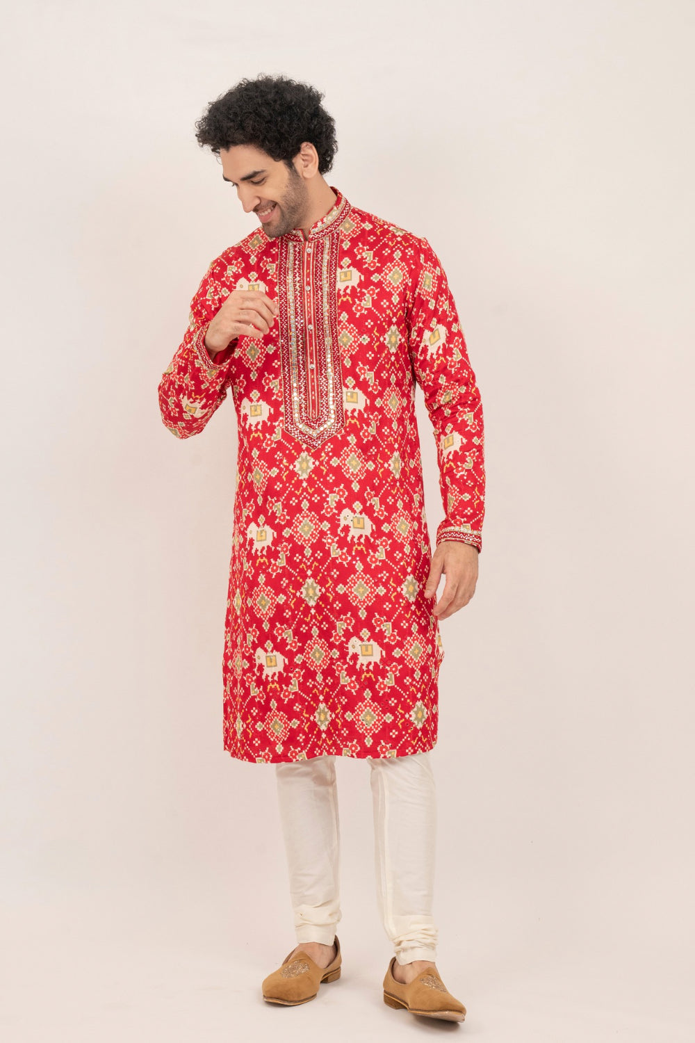 Resham Embroidered satin linen kurta set with kasab and mirror work