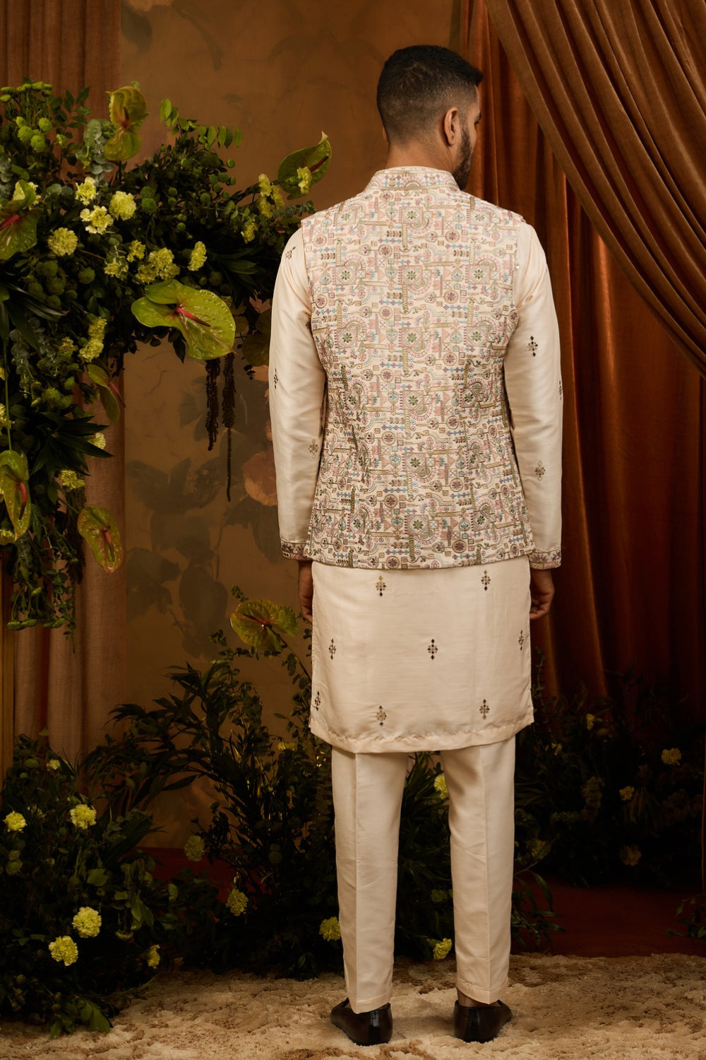 Peach silk koti set with multicolour thread embroidery