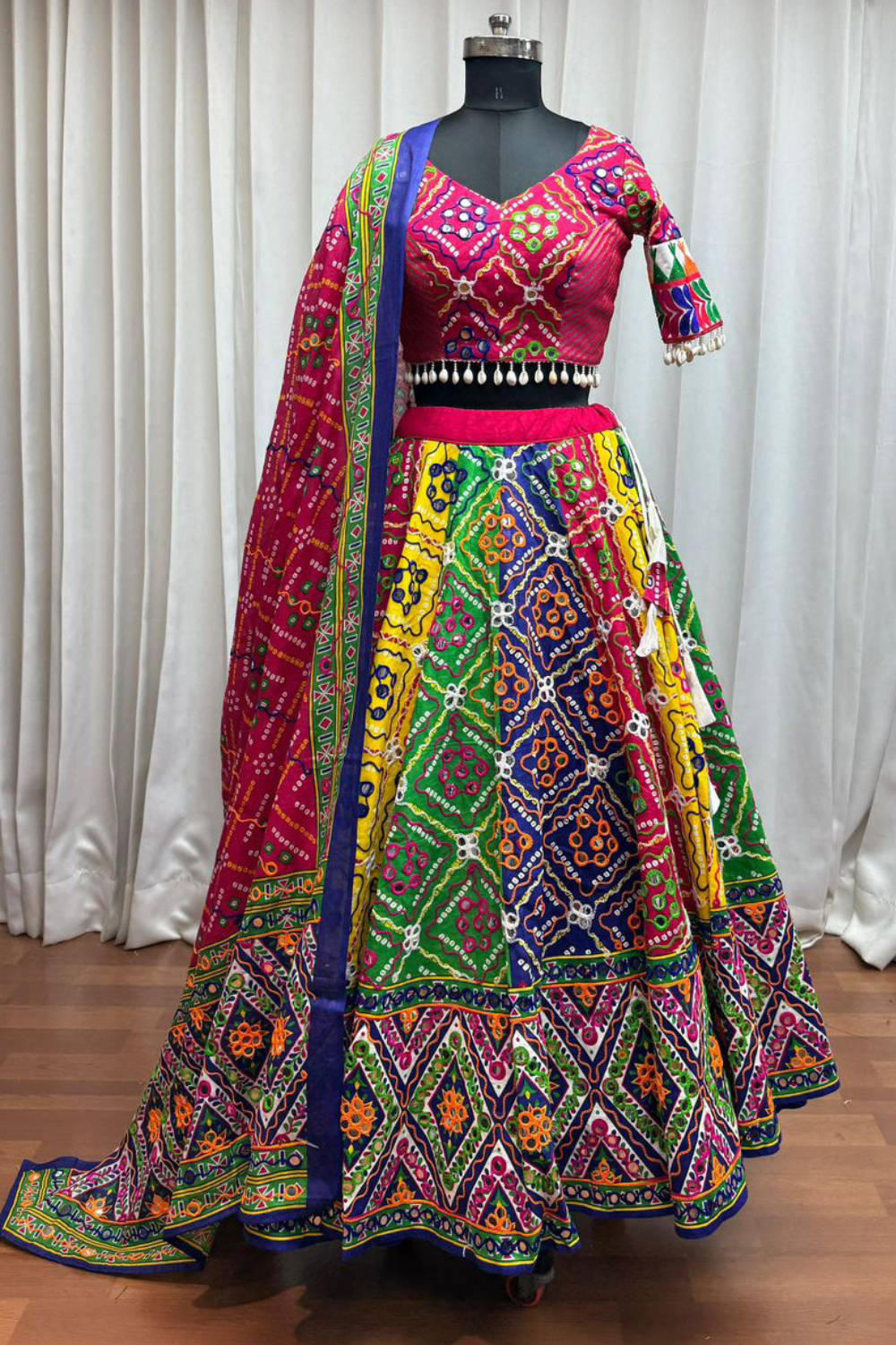 MULTI COLOR COTTON NAVRATRI CHANIYA CHOLI WITH THREAD AND FOIL WORK