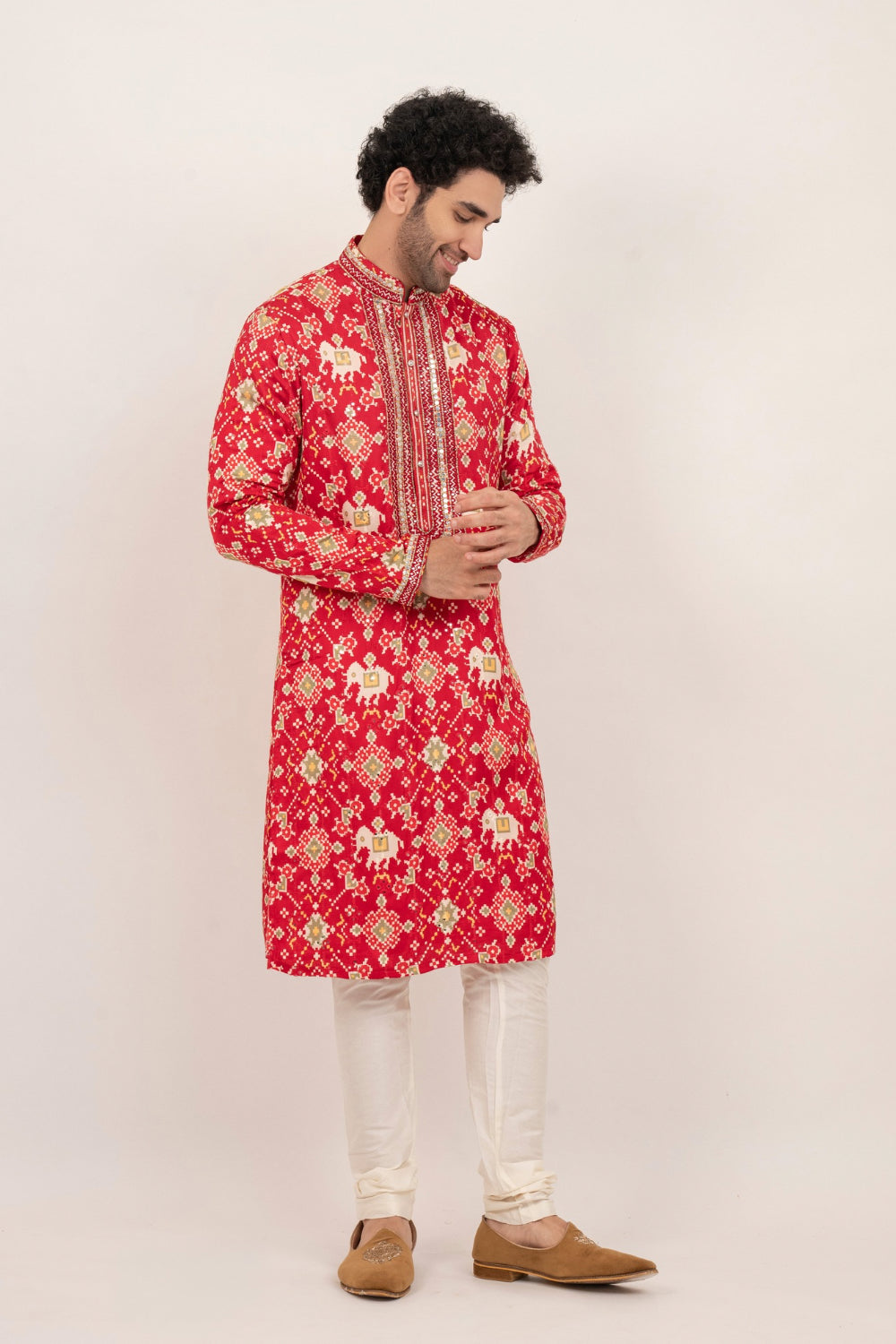 Resham Embroidered satin linen kurta set with kasab and mirror work