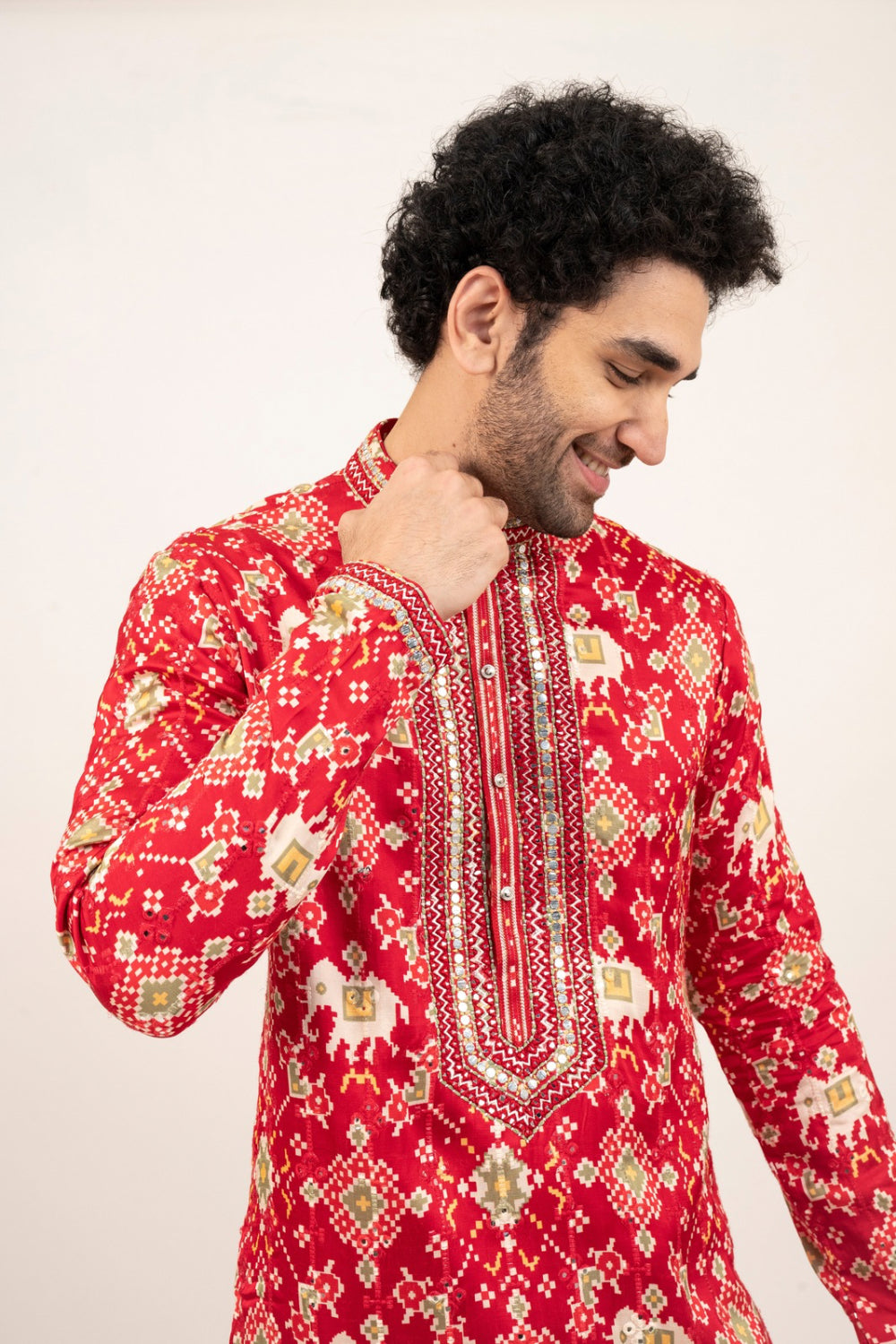 Resham Embroidered satin linen kurta set with kasab and mirror work