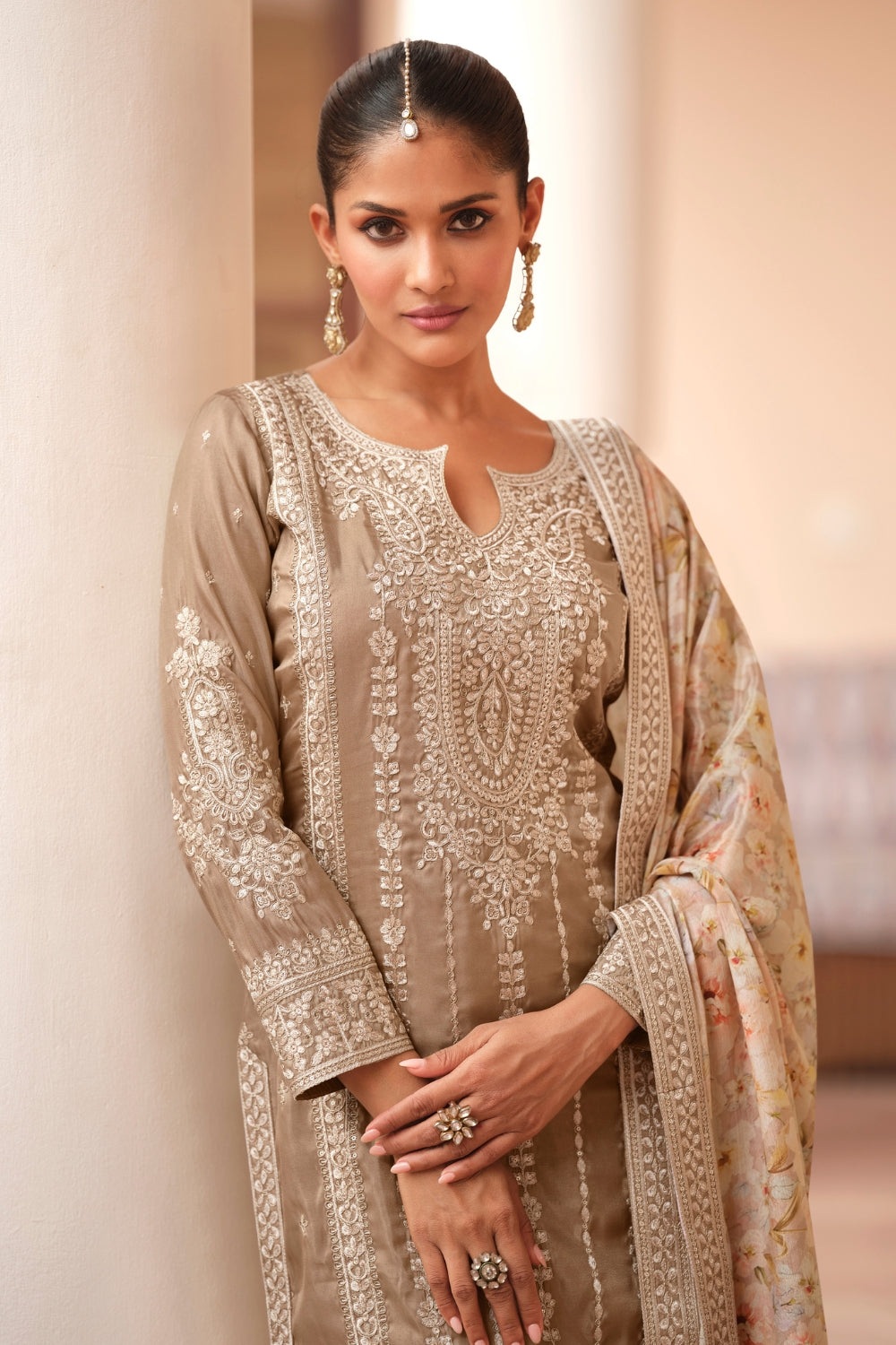 CHINON PALAZZO SUIT WITH EMBROIDERY AND SEQUINS