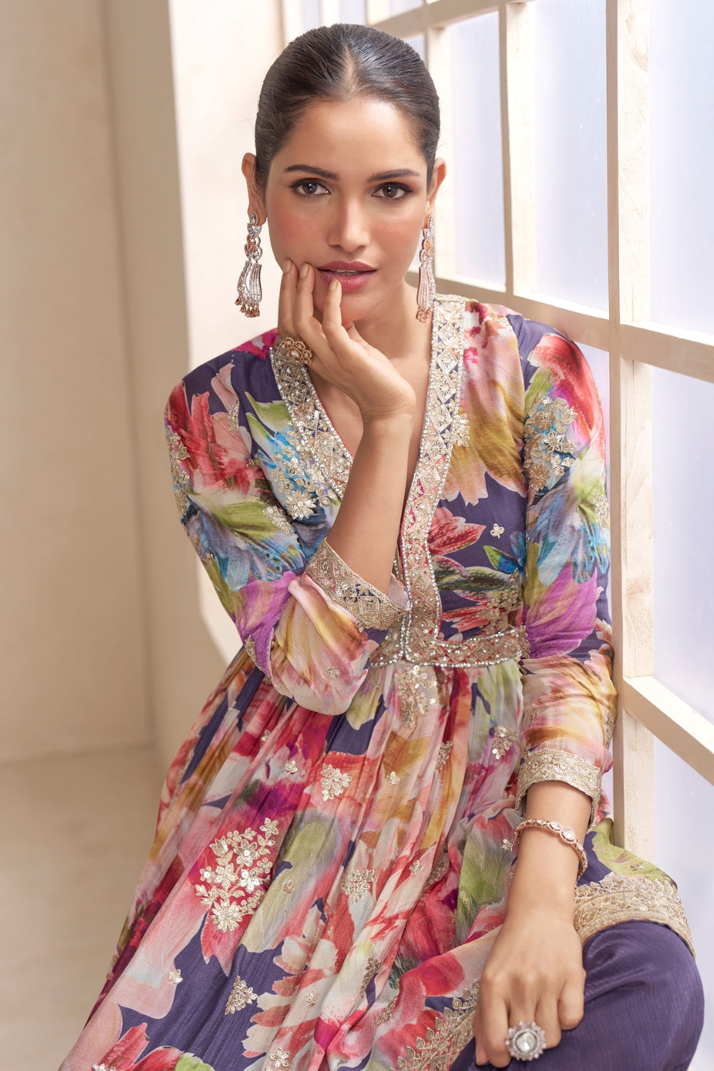 CHINON PALAZZO SUIT WITH EMBROIDERY AND SEQUINS