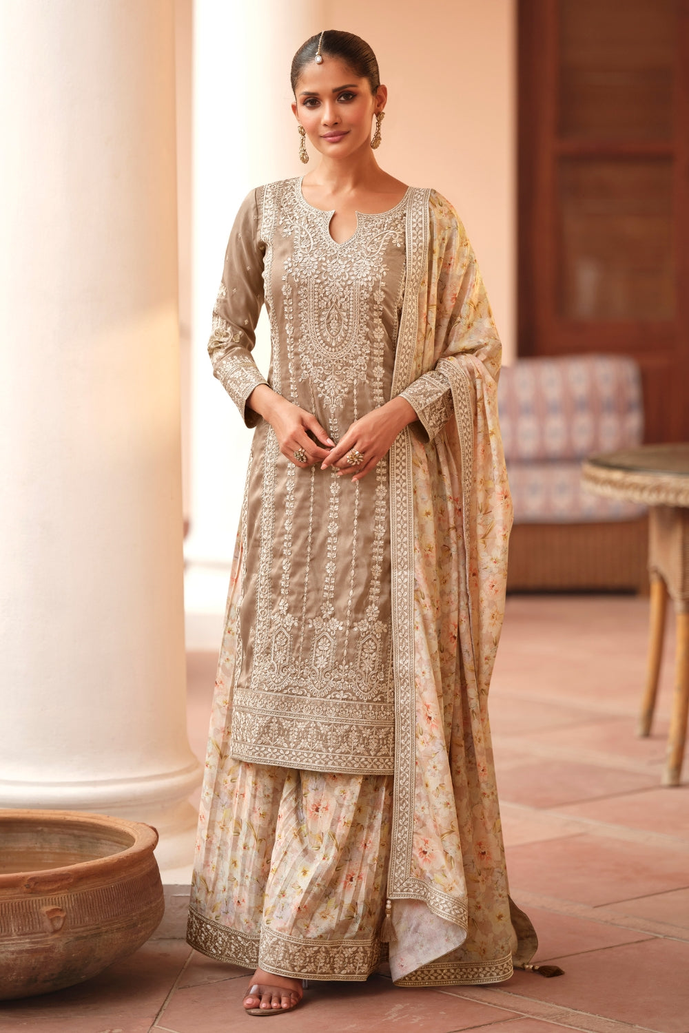 CHINON PALAZZO SUIT WITH EMBROIDERY AND SEQUINS