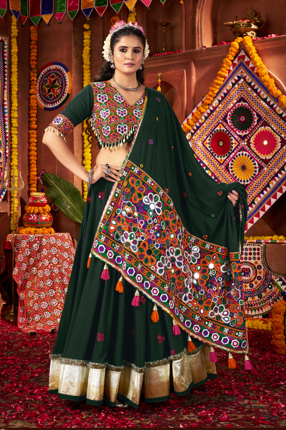 GREEN VISCOSE COTTON NAVRATRI CHANIYA CHOLI WITH THREAD WORK AND LAMPI BOARDER