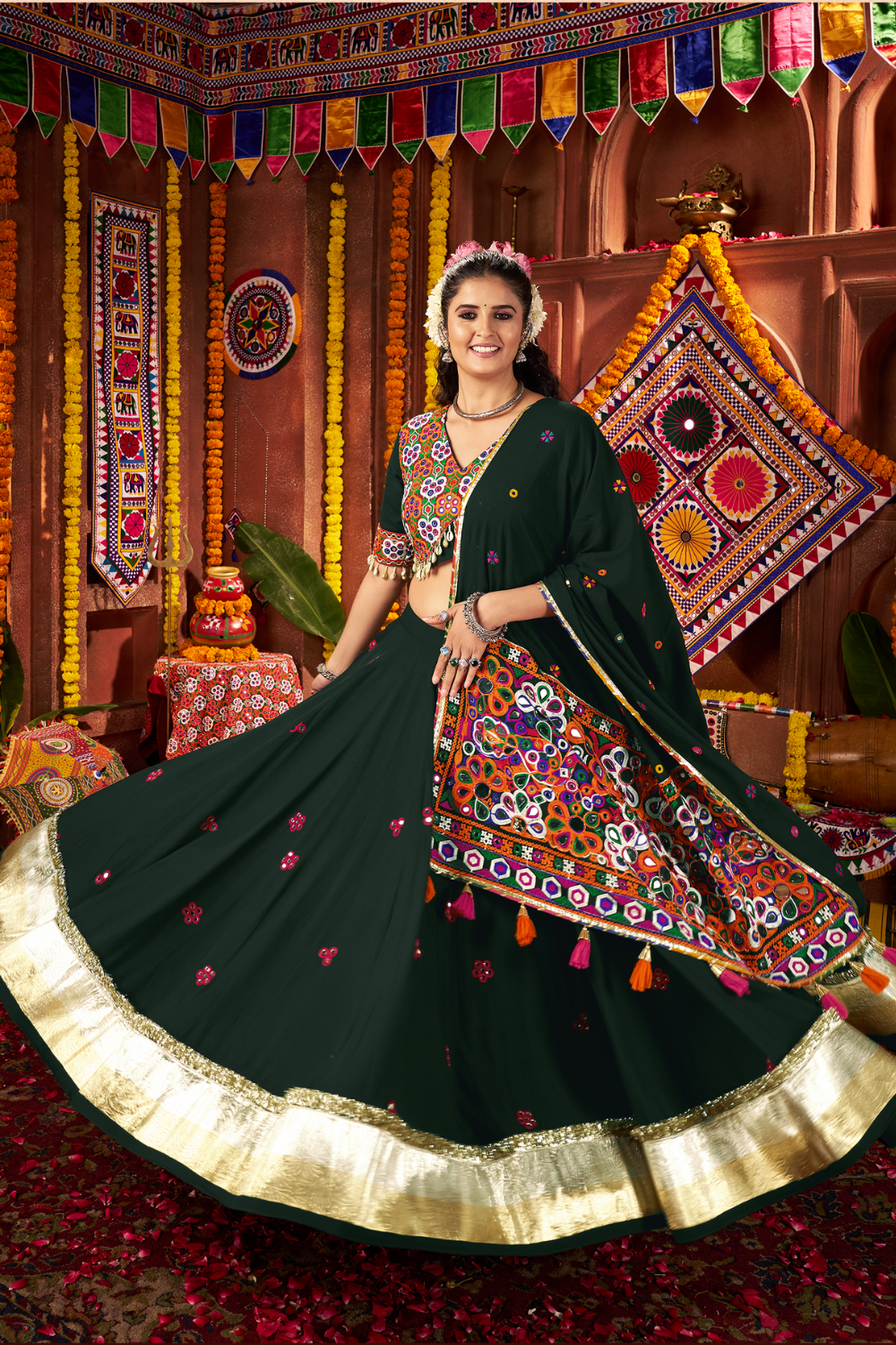 GREEN VISCOSE COTTON NAVRATRI CHANIYA CHOLI WITH THREAD WORK AND LAMPI BOARDER