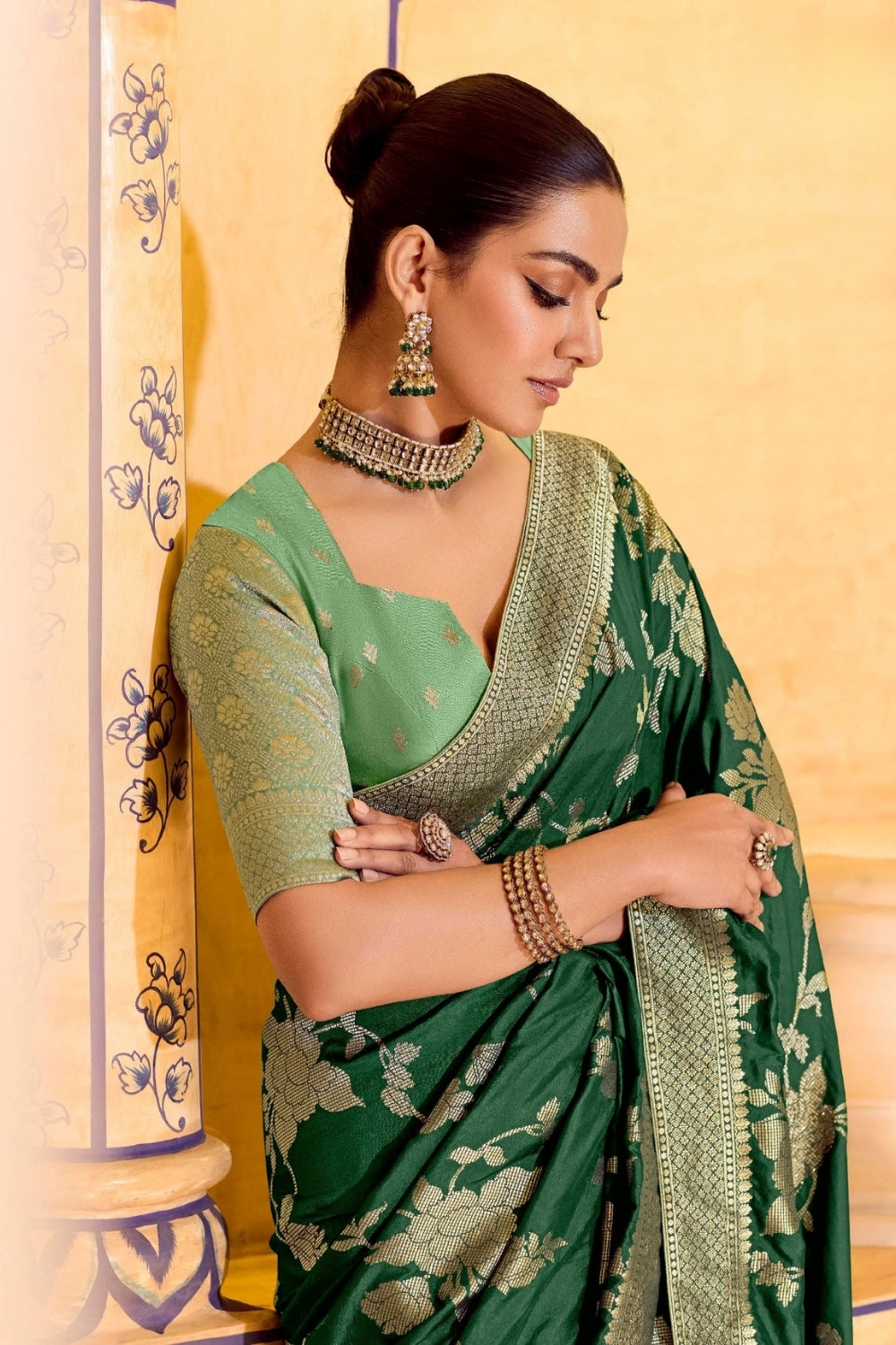 Green Banarasi Weaving Silk Saree