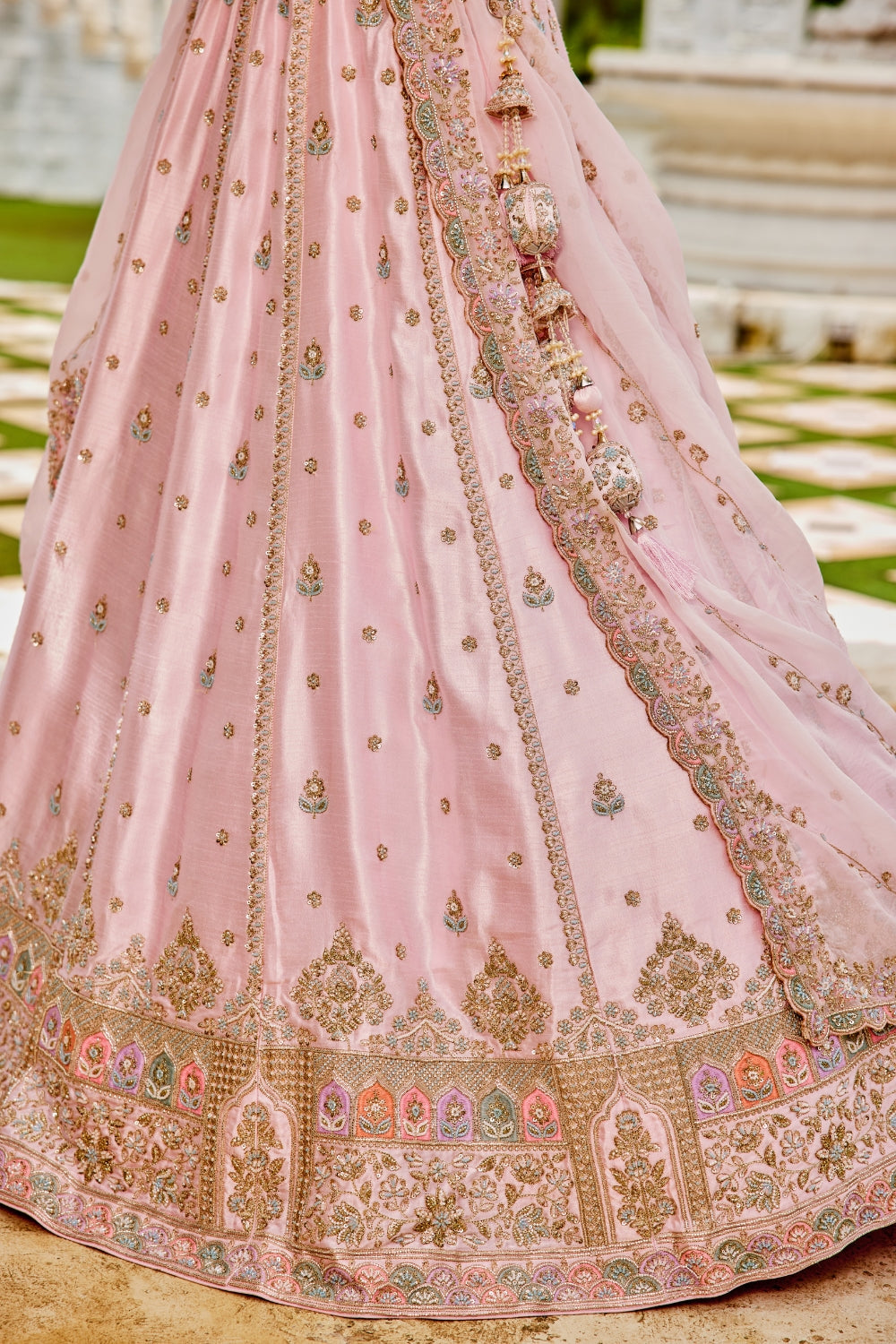 LIGHT PINK SILK LEHENGA CHOLI WITH CUTDANA AND ZARDOSI