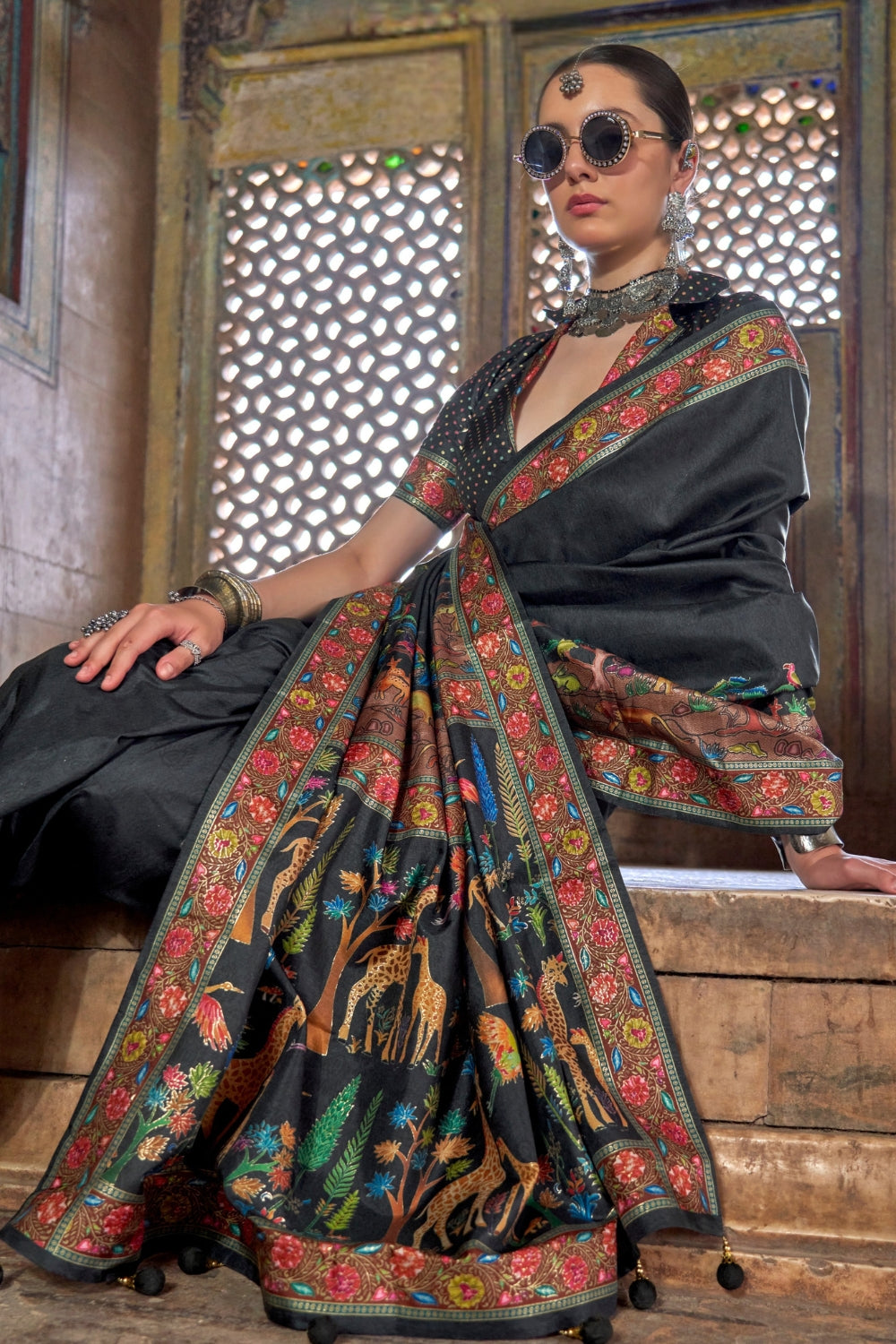 ORGANZA SAREE WITH ZARI