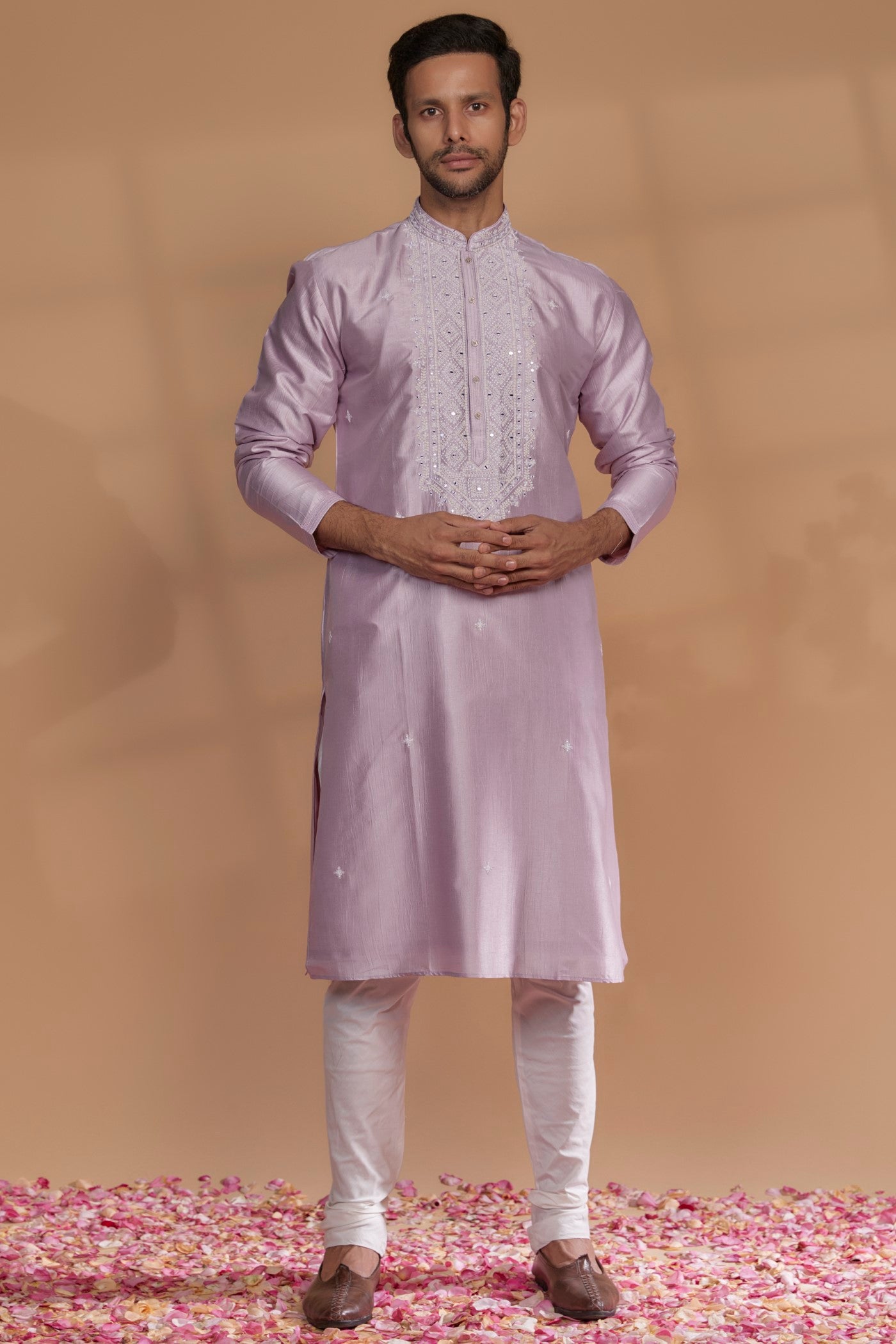 Banarasi Silk Thread Embroidered Kurta Set