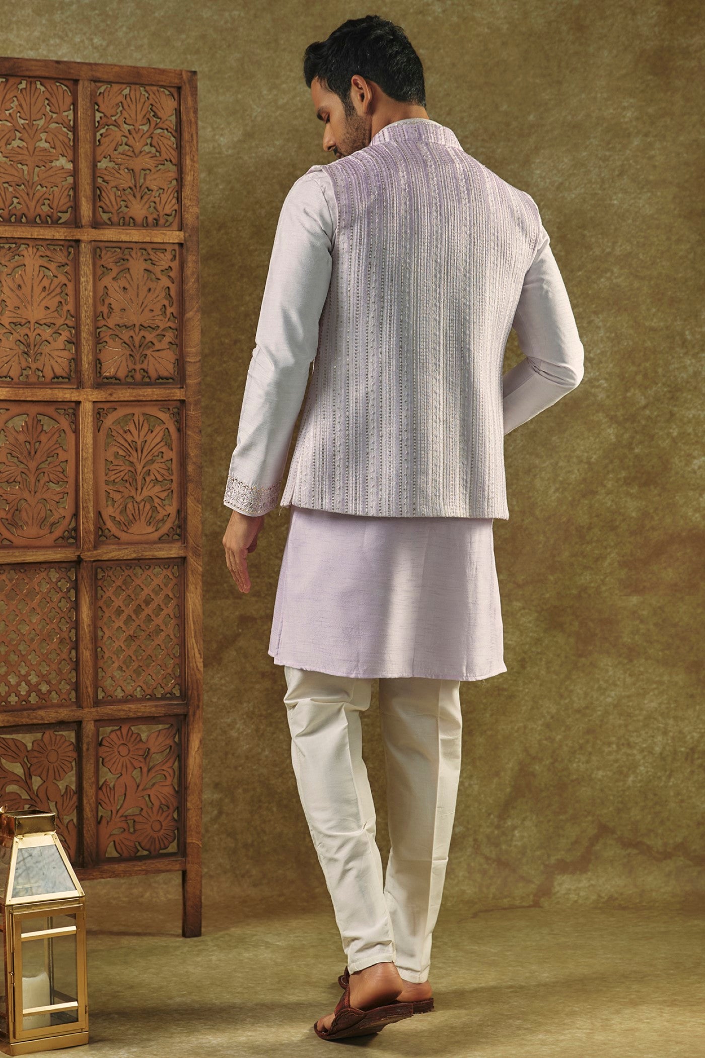Light Lilac Ombre Open-Indo Western set with sequin and resham embroidery