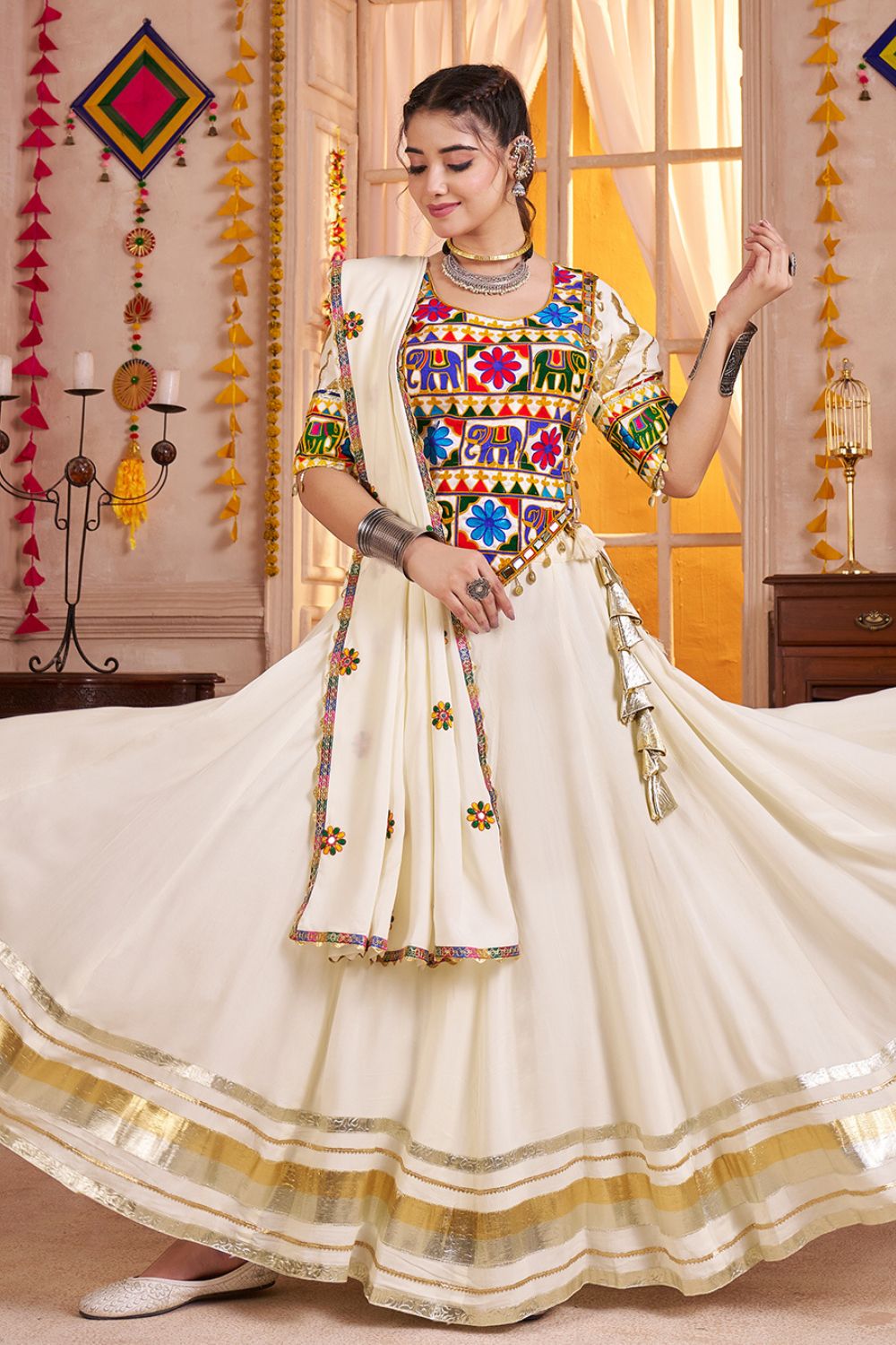 WHITE VISCOSE COTTON LEHENGA CHOLI WITH LAMPI BORDERING AND KUTCHI WORK