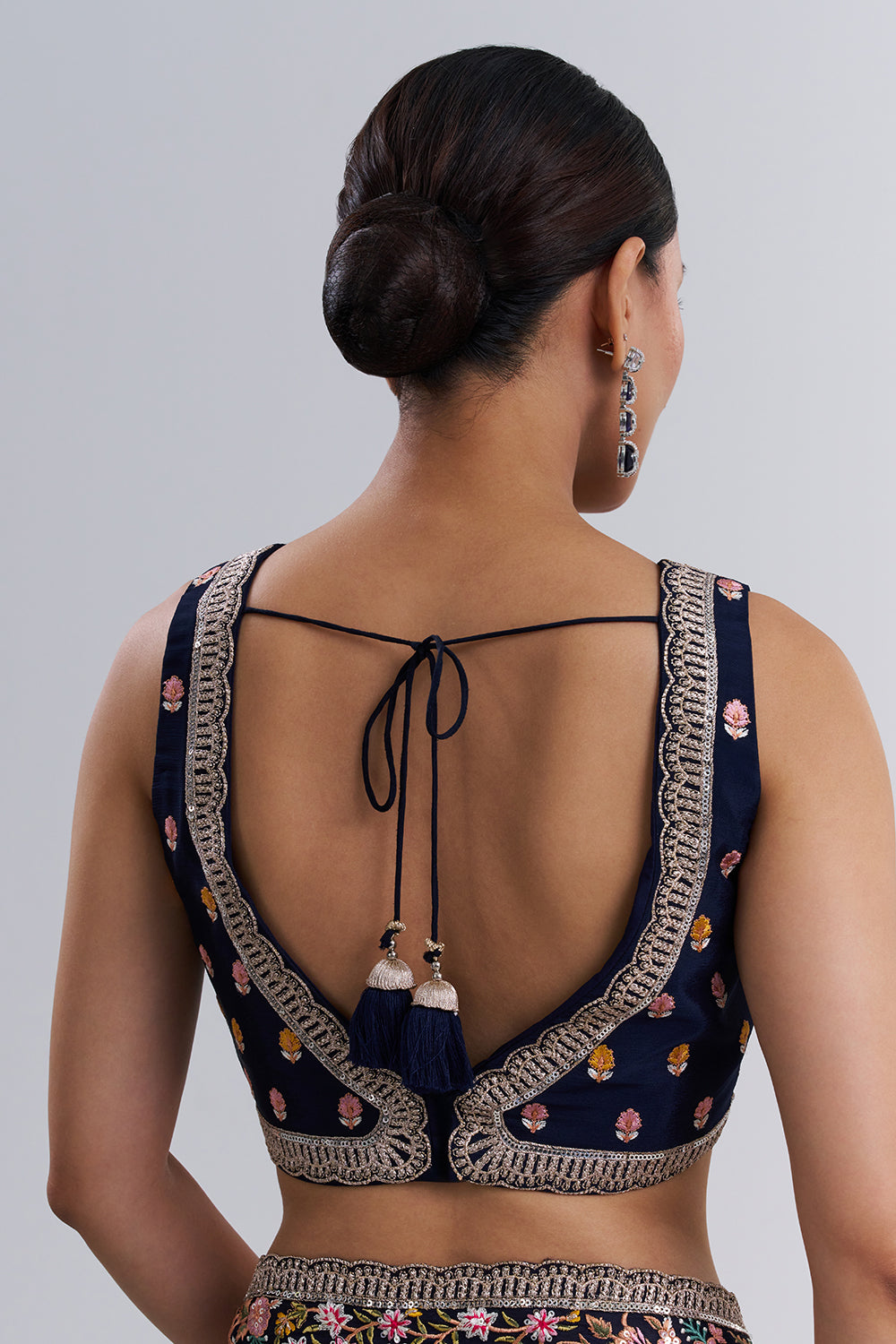 Navy Blue Crepe Saree with Thread Embroidery And Unstitched Blouse