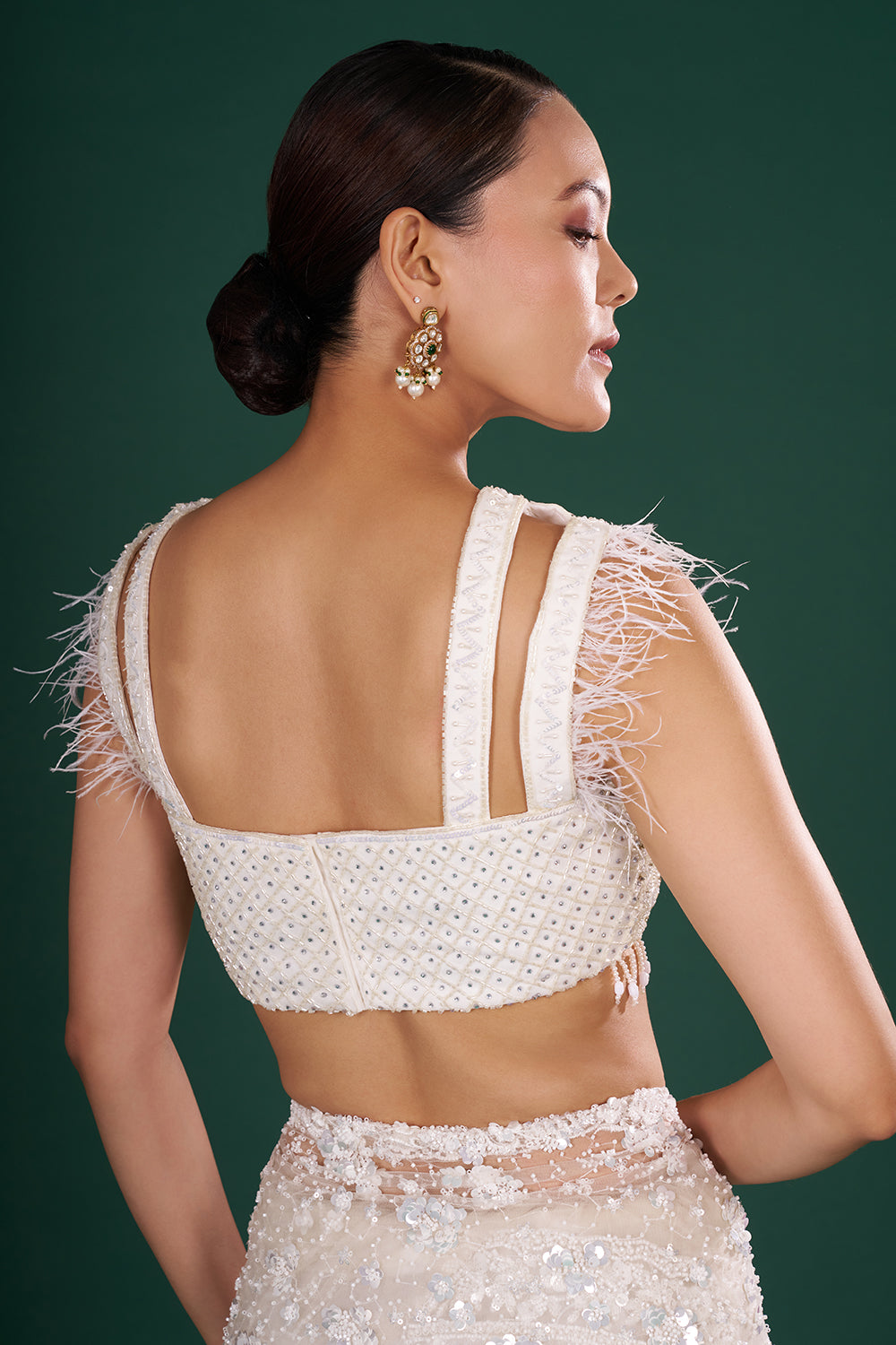 Off-White Net Saree in Floral Pattern and Unstitched Blouse