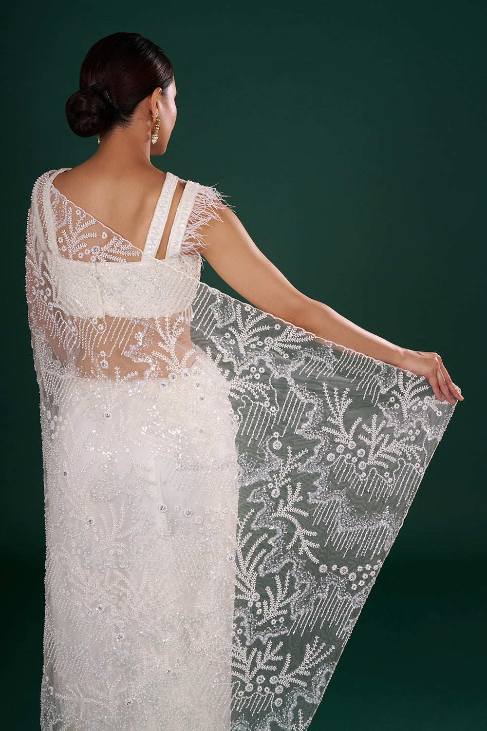 Off-White Net Saree in Abstract Pattern and Unstitched Blouse