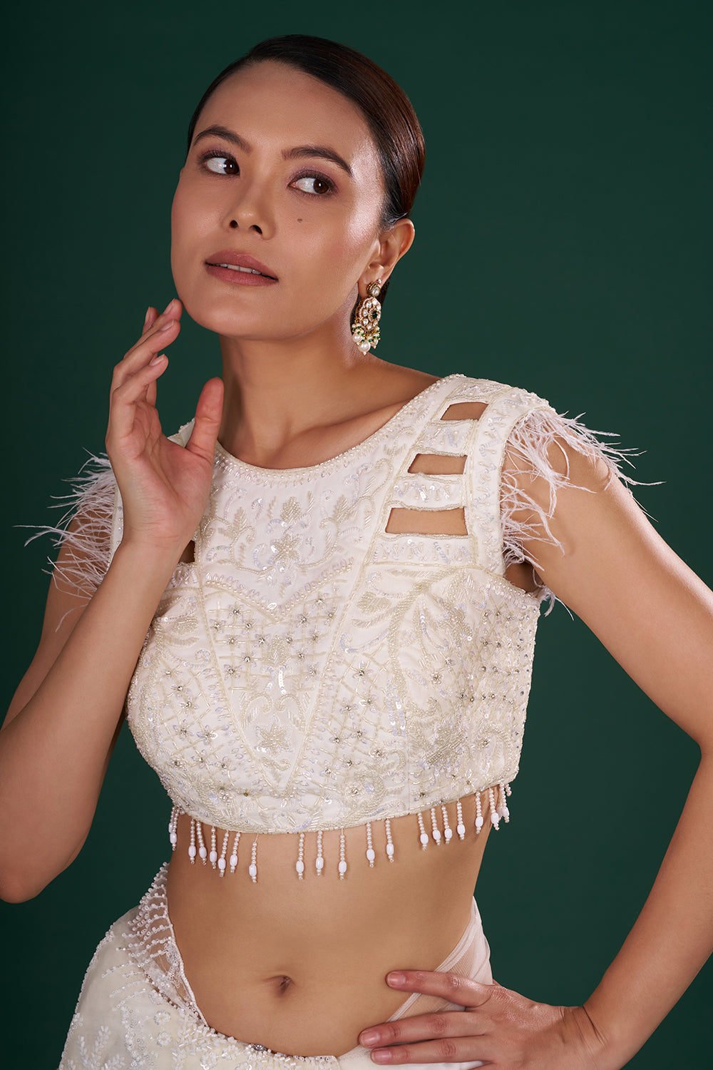 Off-White Net Saree in Abstract Pattern and Unstitched Blouse