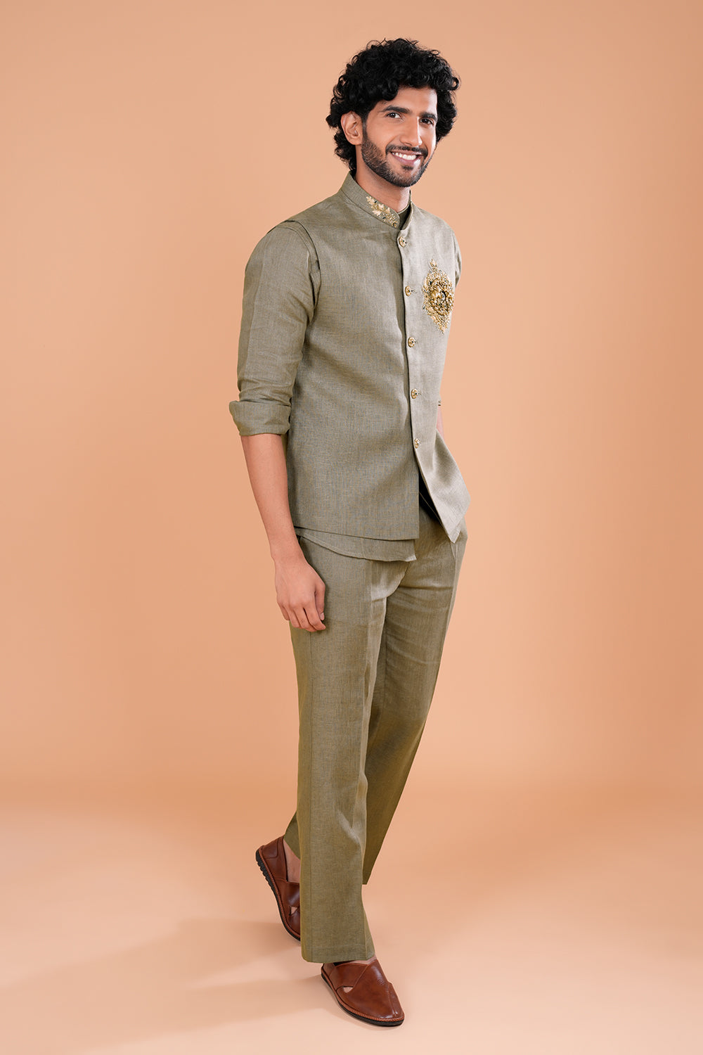 Olive Regal Crest Men's Bundi Set