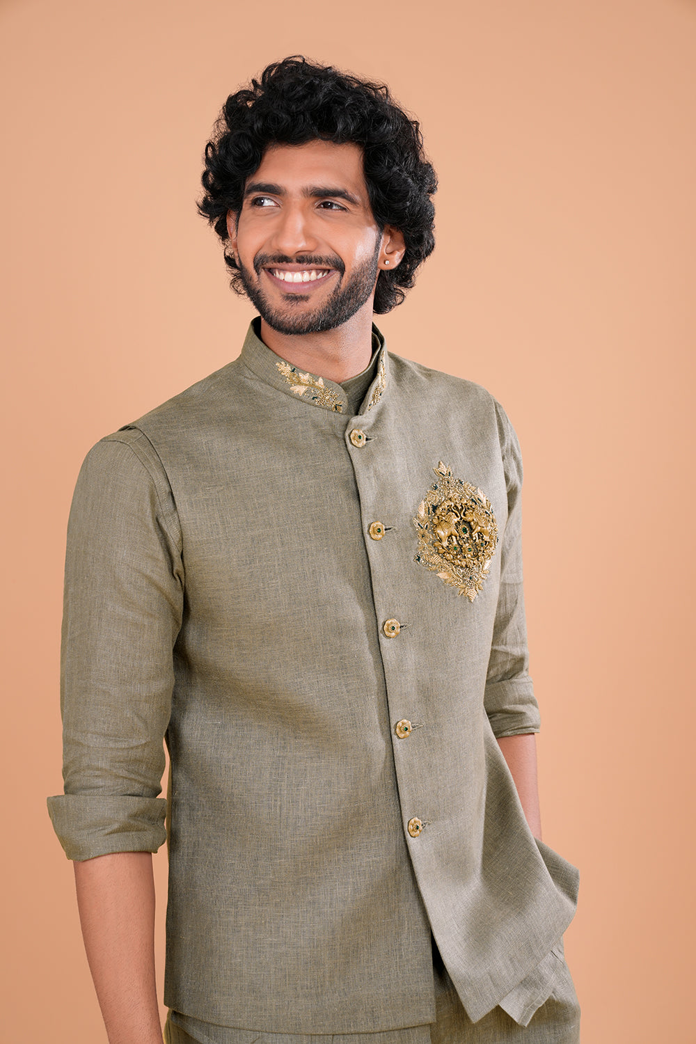 Olive Regal Crest Men's Bundi Set