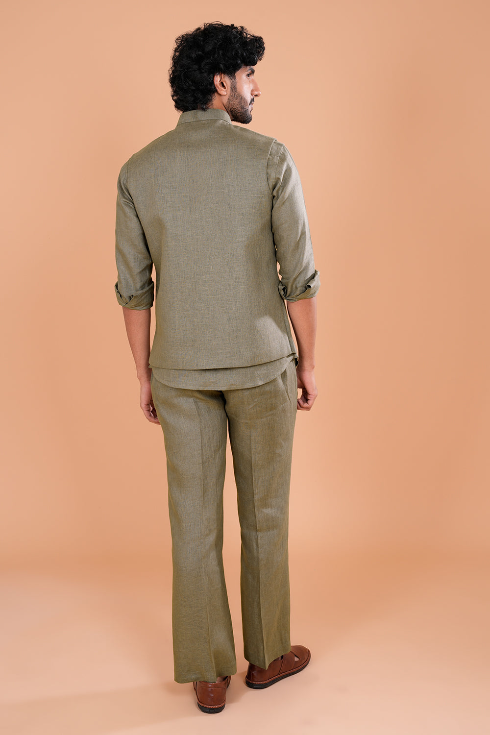Olive Regal Crest Men's Bundi Set