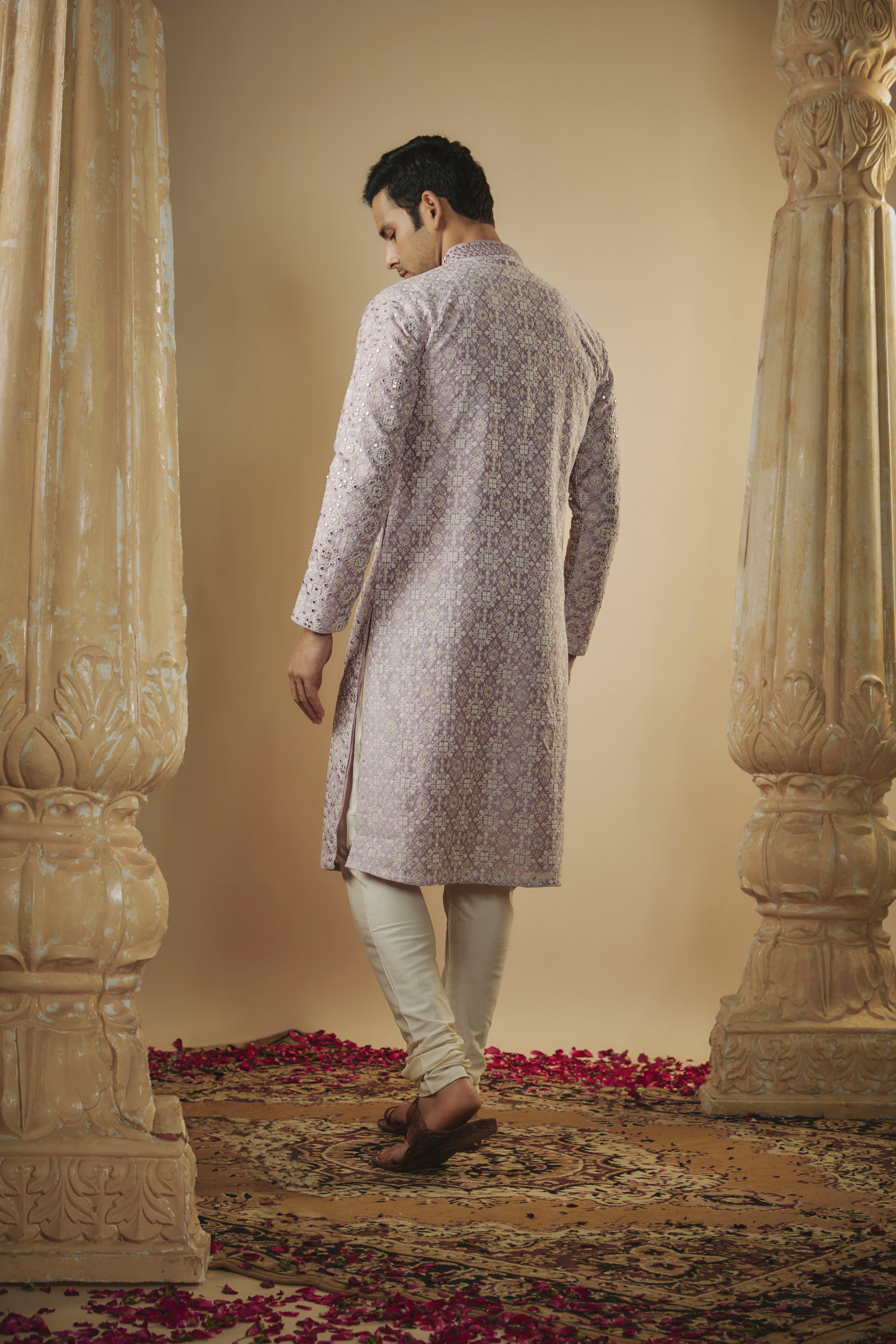 Light lilac lucknowi mirror embellished kurta set