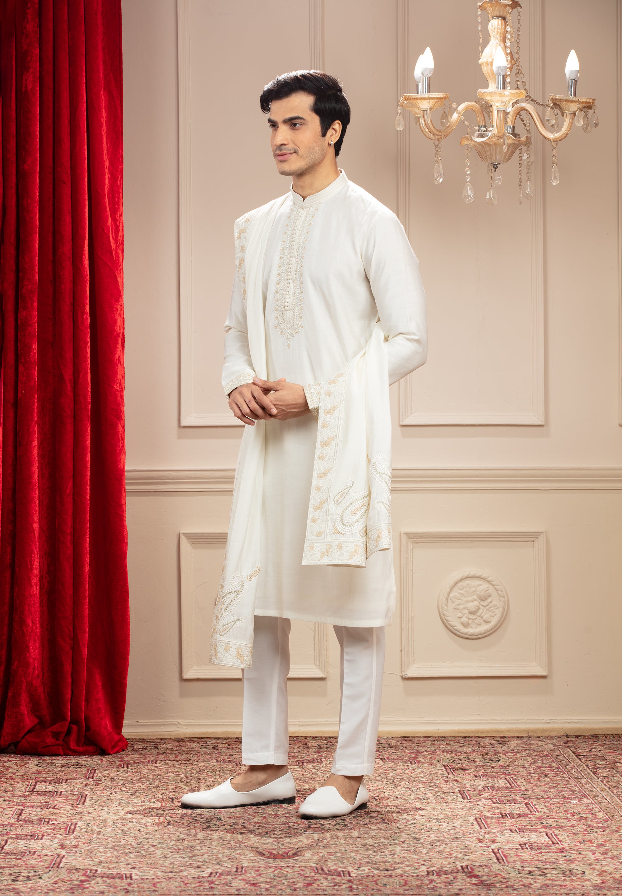 Alabaster White Banarasi Silk kurta with Resham work and matching Dupatta