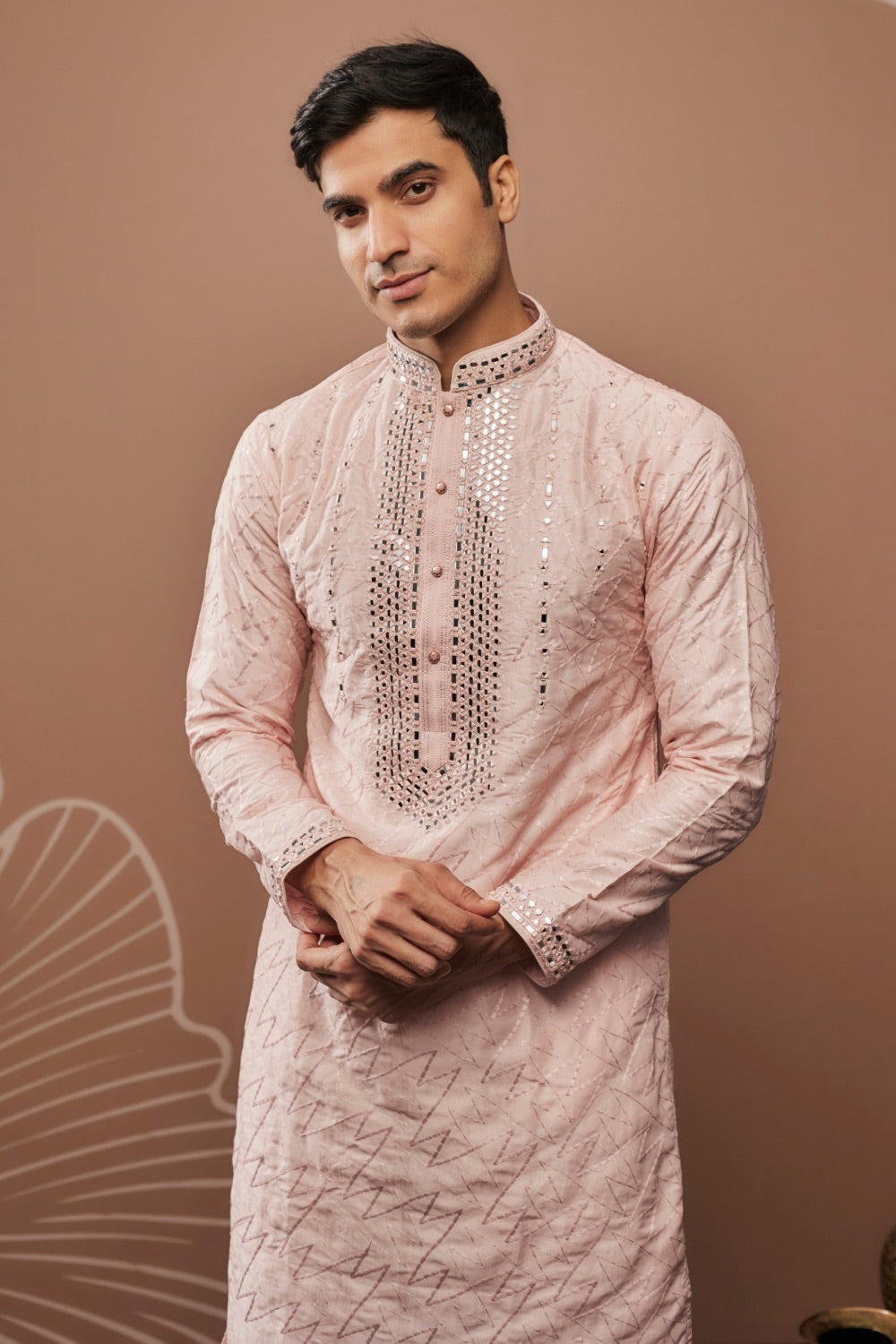 Peach silk kurta set with hand and machine work