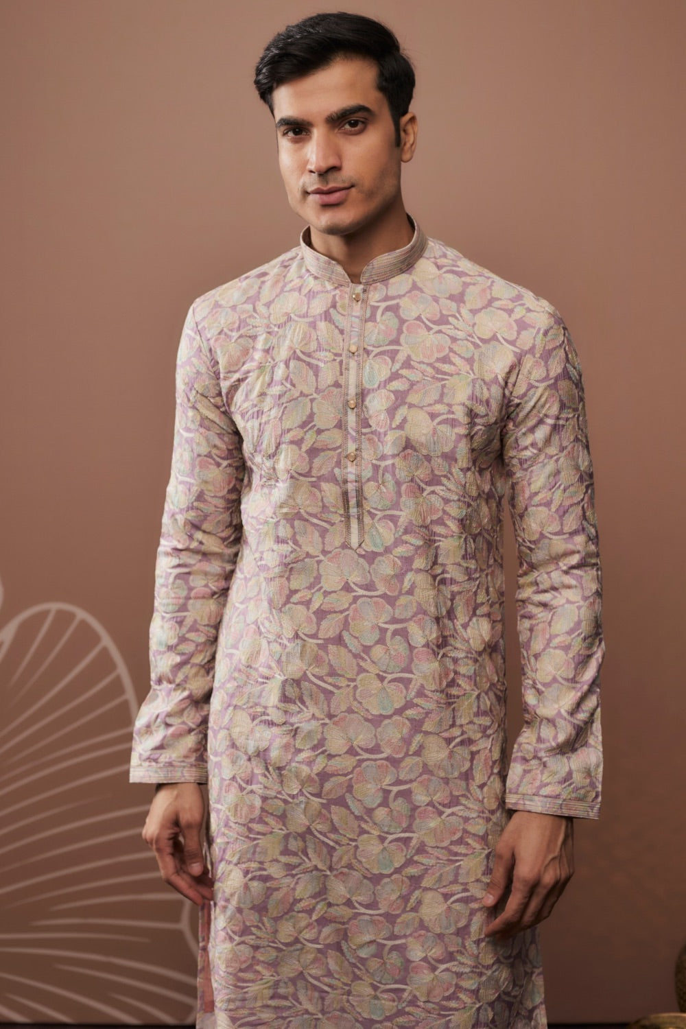 Lilac silk kurta and pajama with lavender hand and machine work