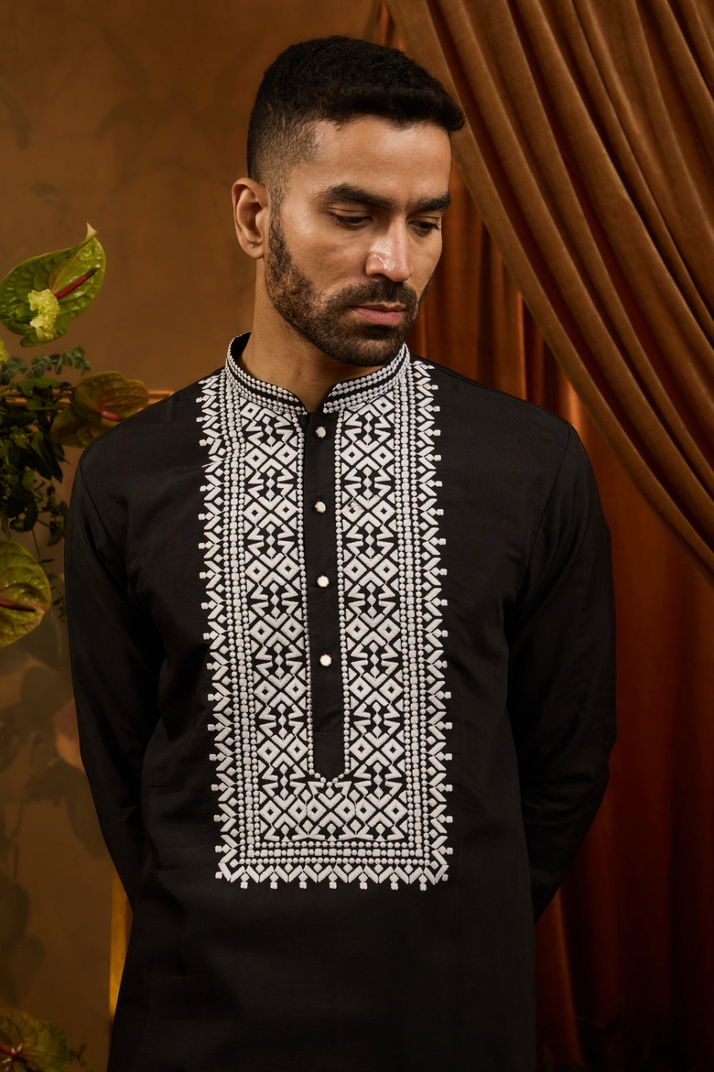 Black silk kurta set with white thread embroidery