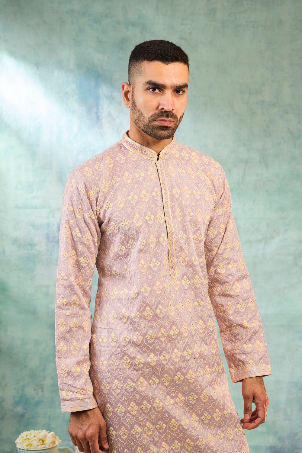 Lucknowi peach kurta set with thread and sequence work