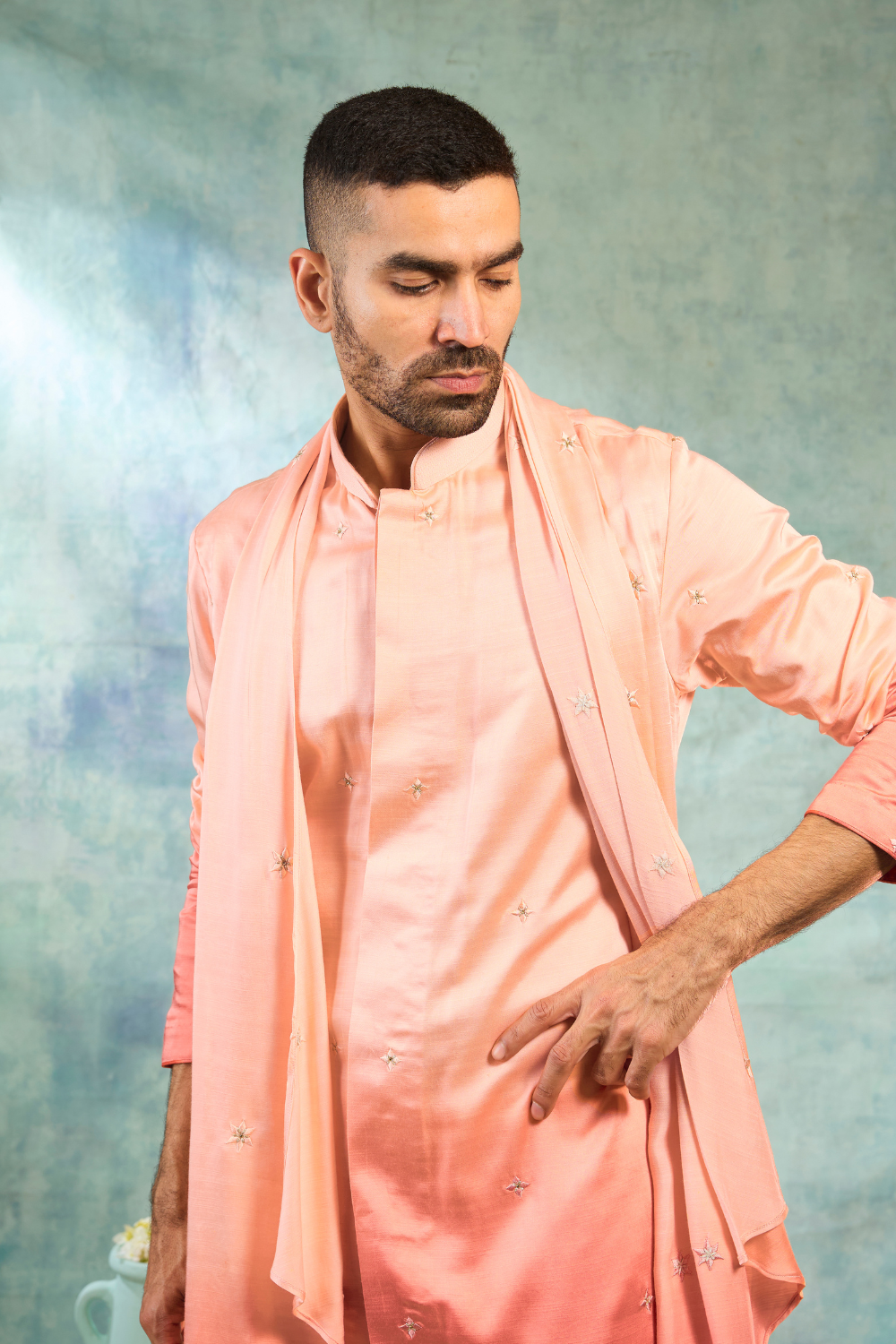 Orange silk kurta set with ombre effect and delicate motifs