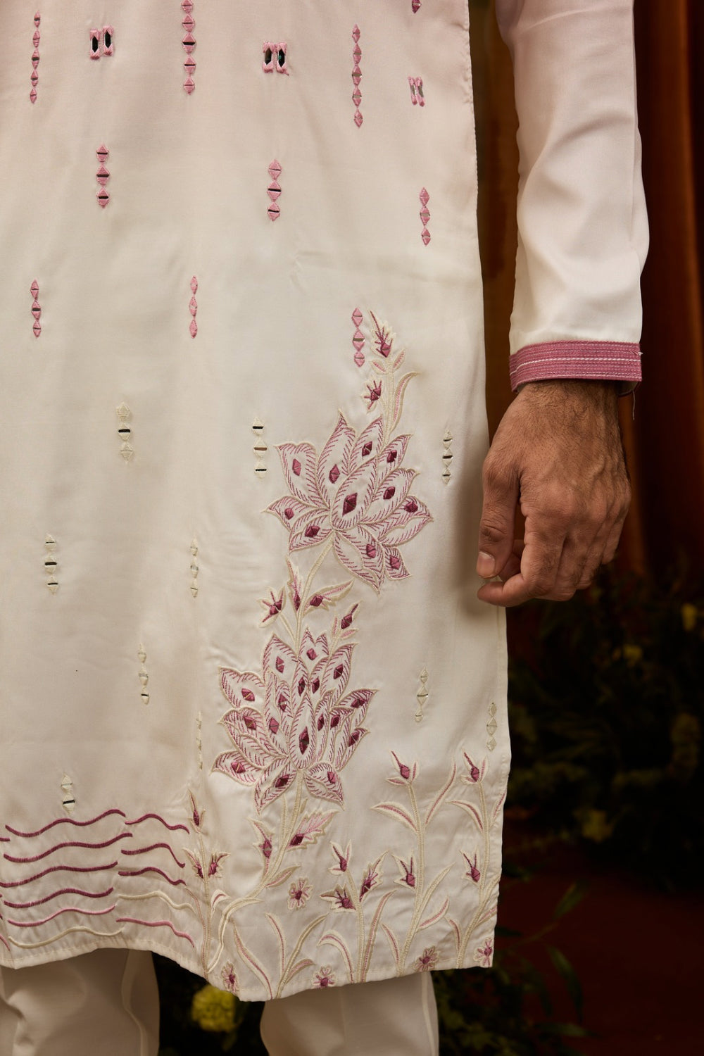 Plum-white ombre silk kurta set with thread embroidery and mirror work