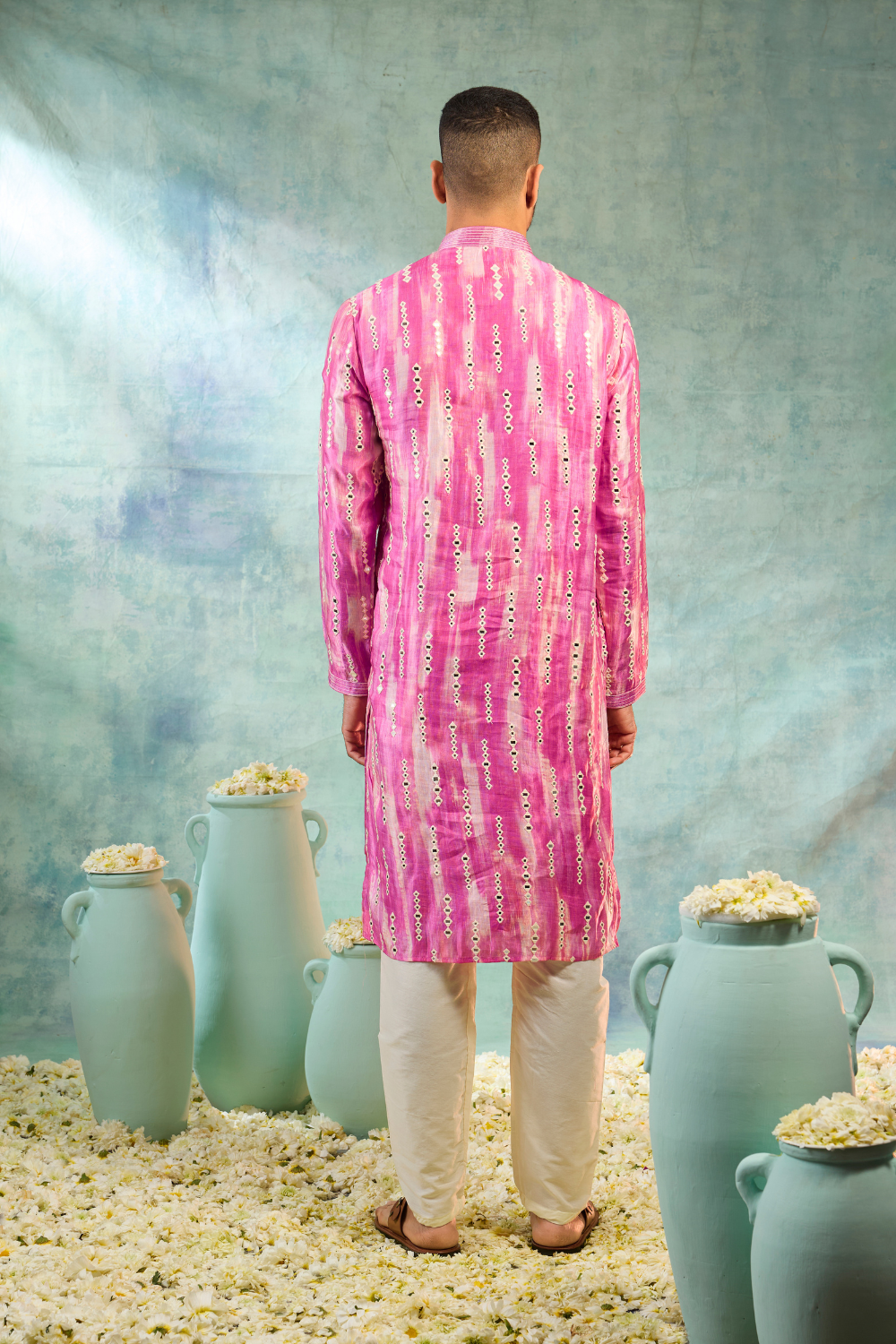 Pink silk kurta with thread and mirror work