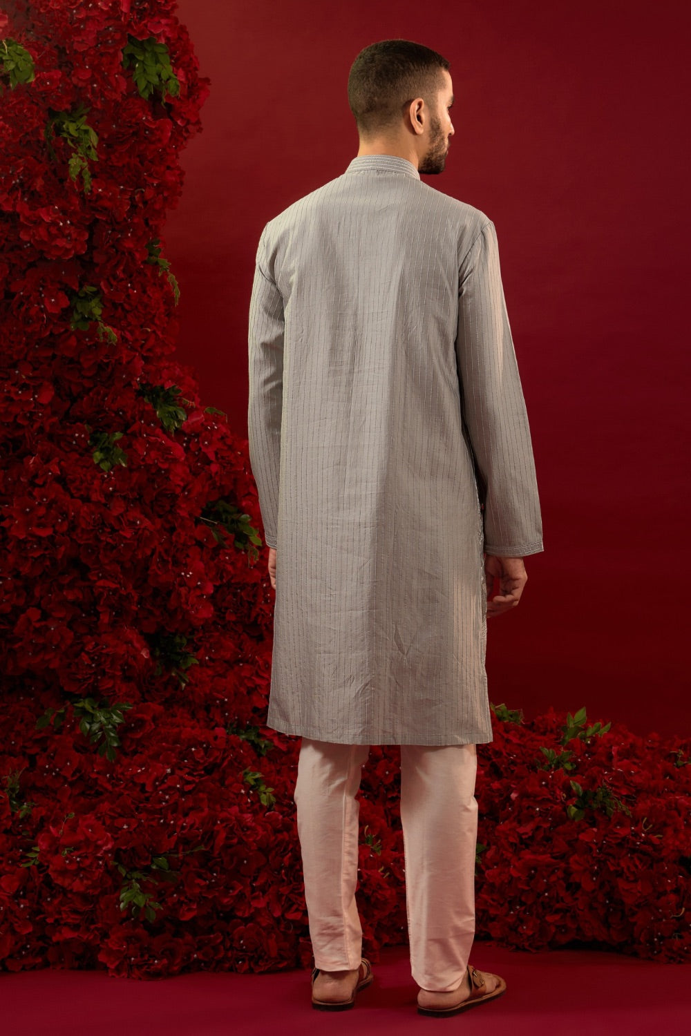 Grey silk kurta & pajama with machine work