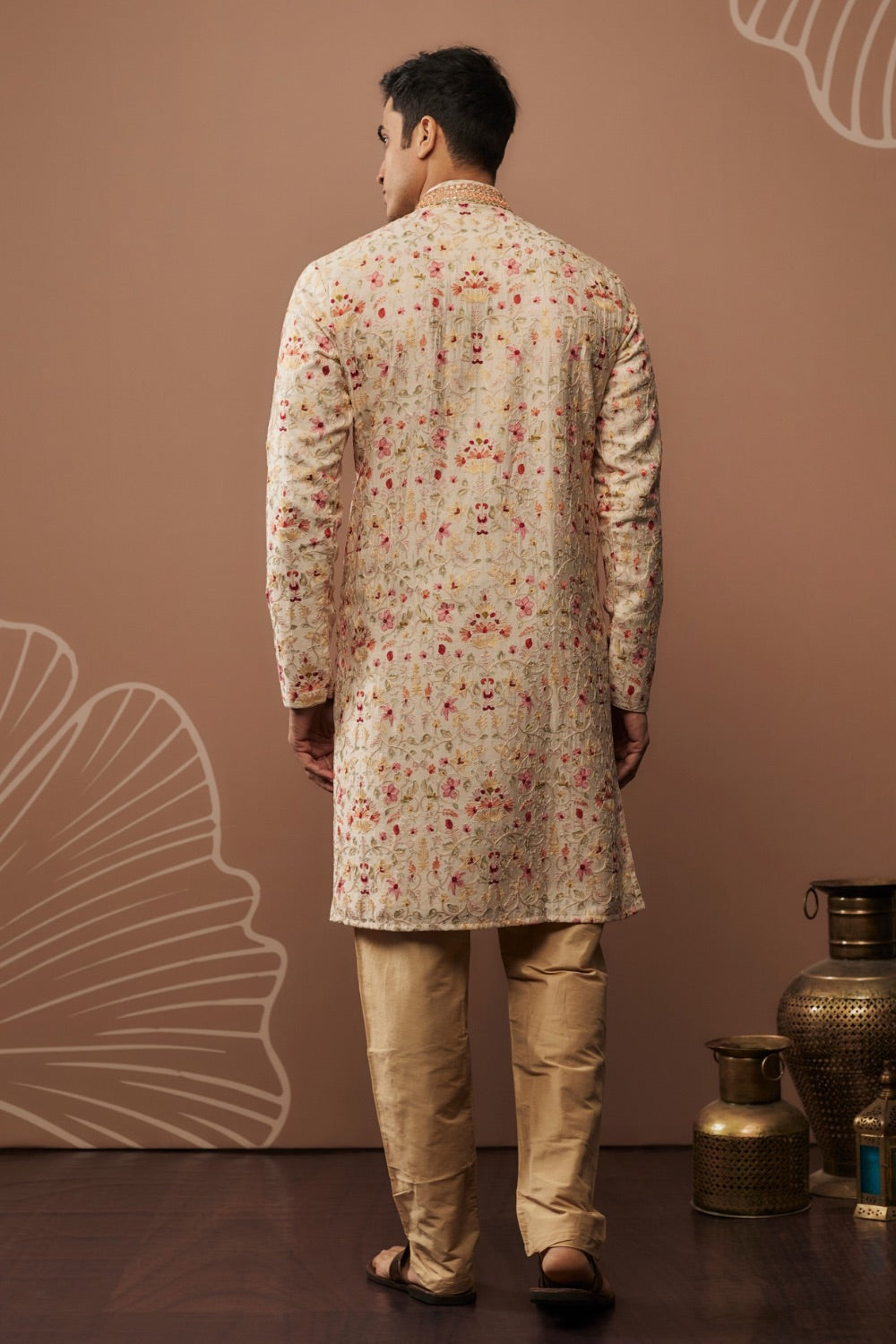 Ivory silk kurta set with hand and machine work