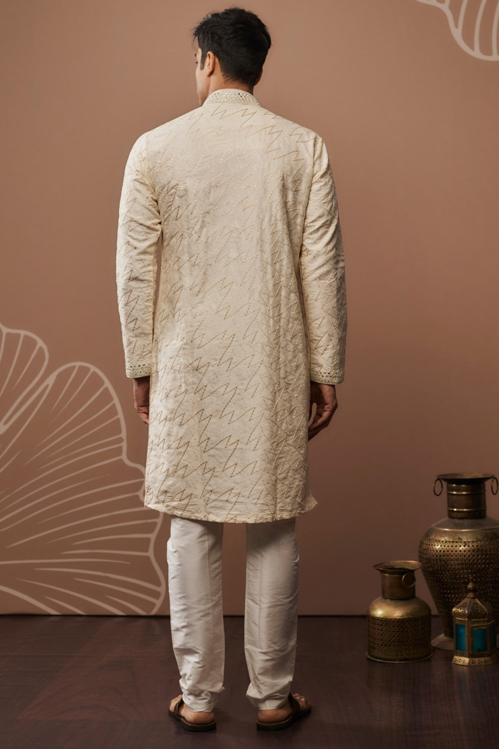 Ivory silk kurta & pajama with hand & machine work