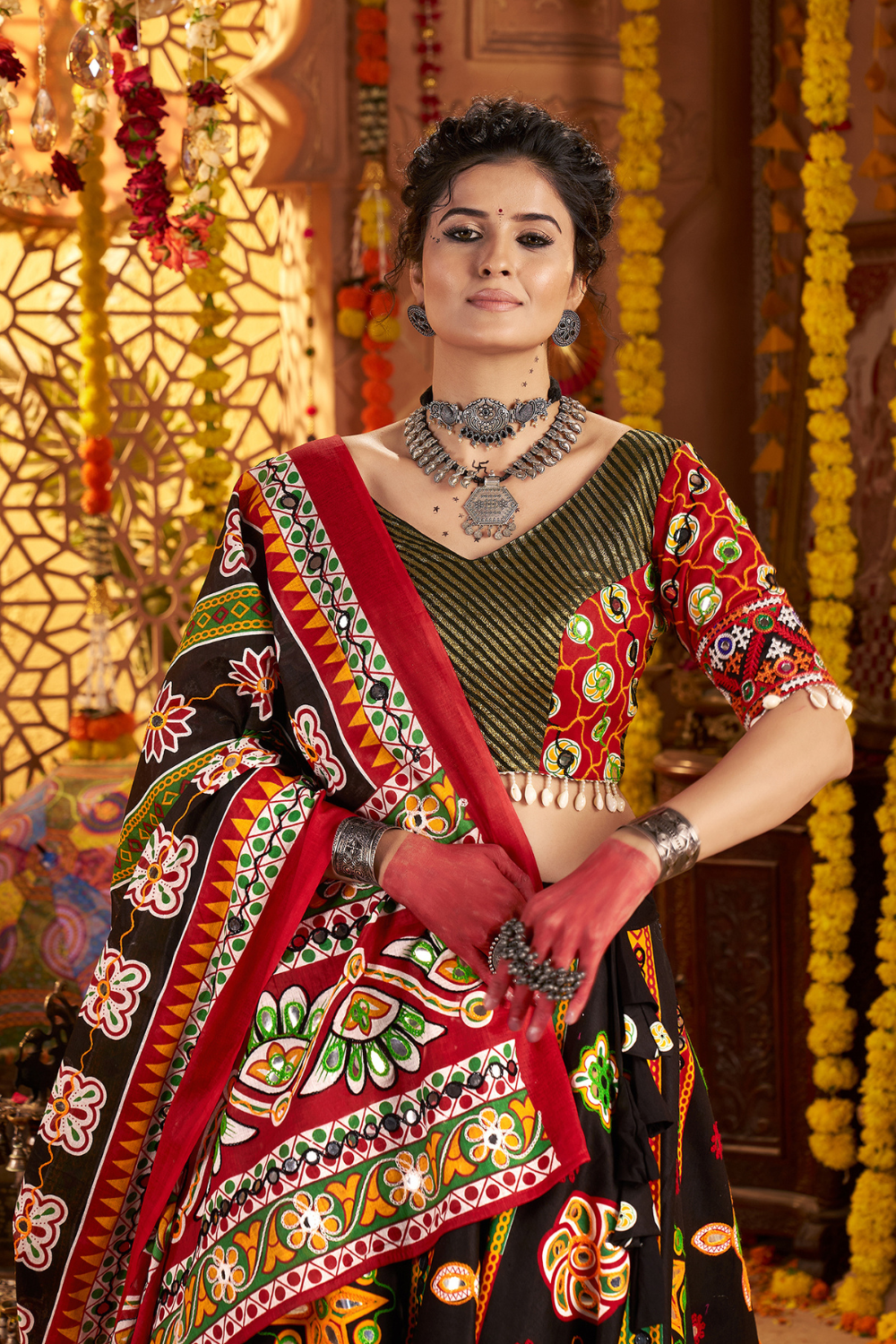 BLACK COTTON FOIL WORK NAVRATRI  CHANIYA CHOLI