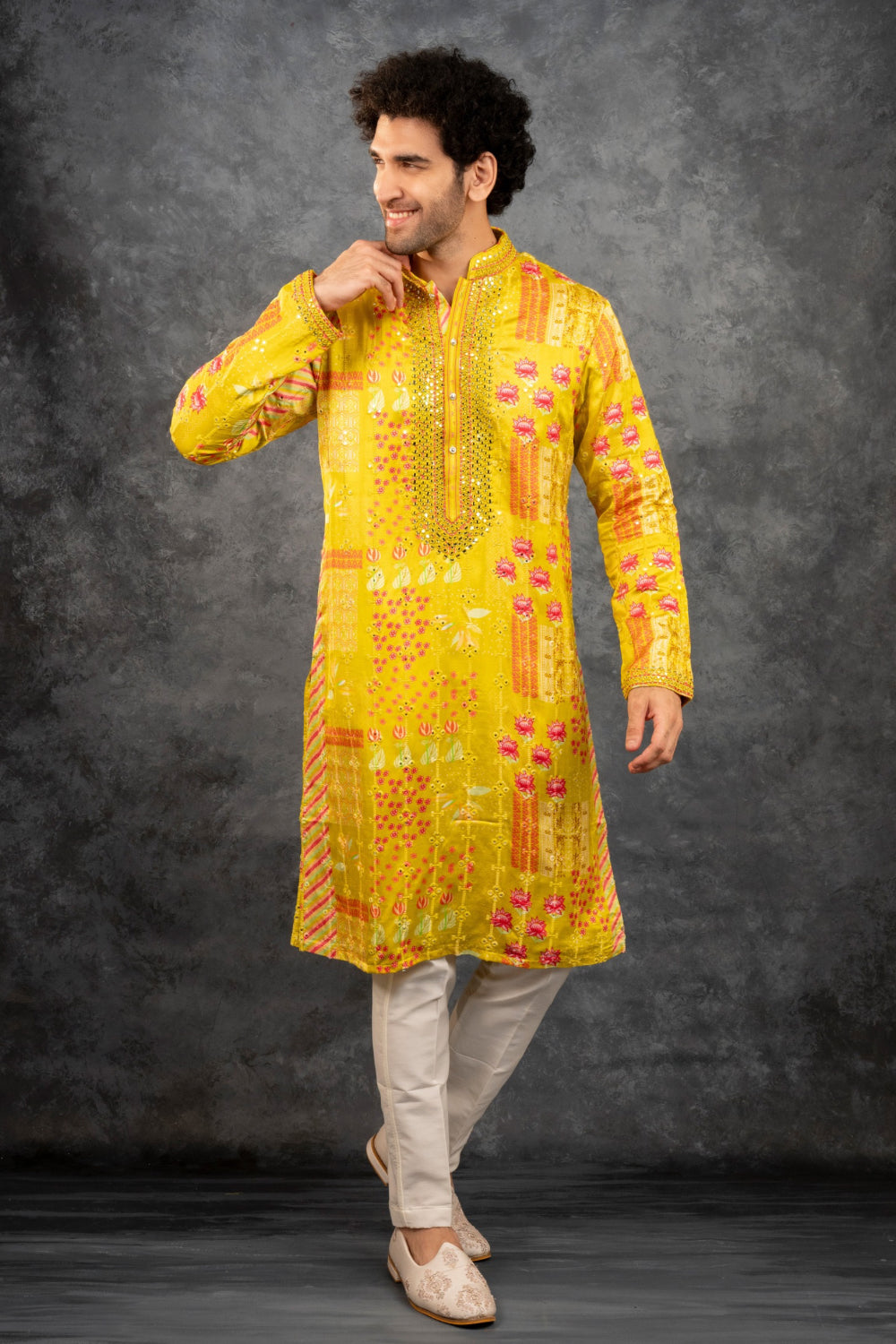 Yellow printed silk kurta set with mirror embroidery