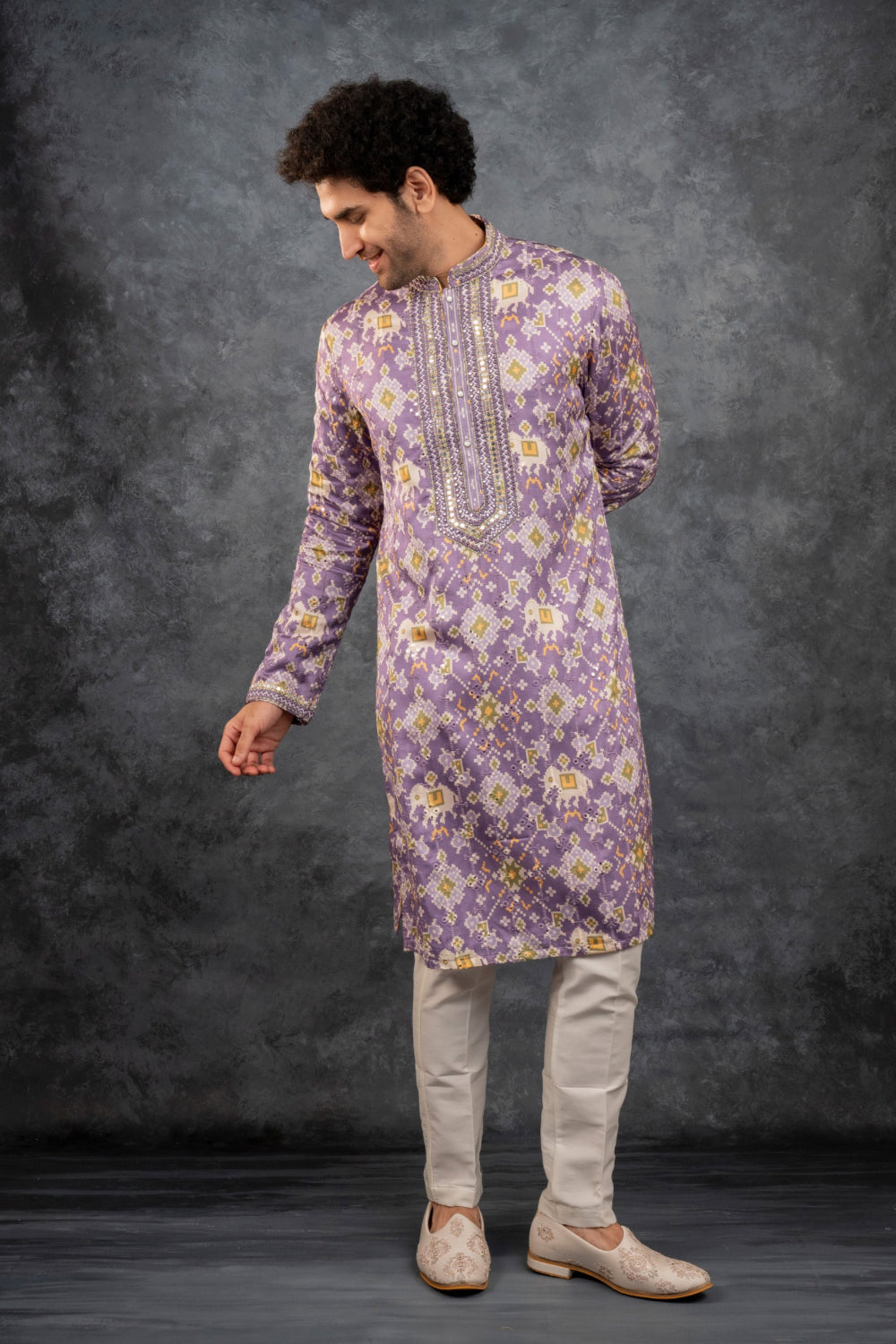 Lilac printed silk kurta set with mirror embroidery