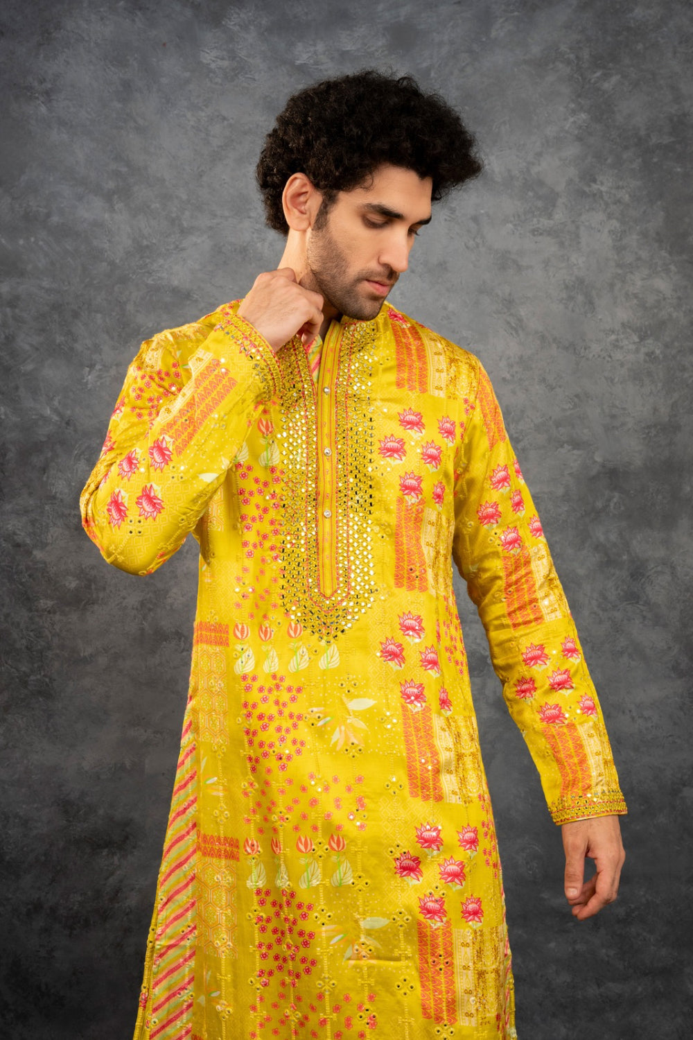 Yellow printed silk kurta set with mirror embroidery