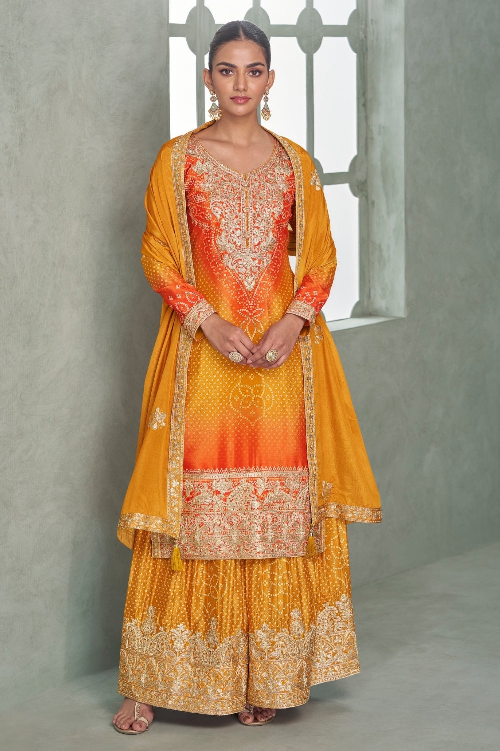 CHINON PALAZZO SUIT WITH EMBROIDERY AND SEQUINS