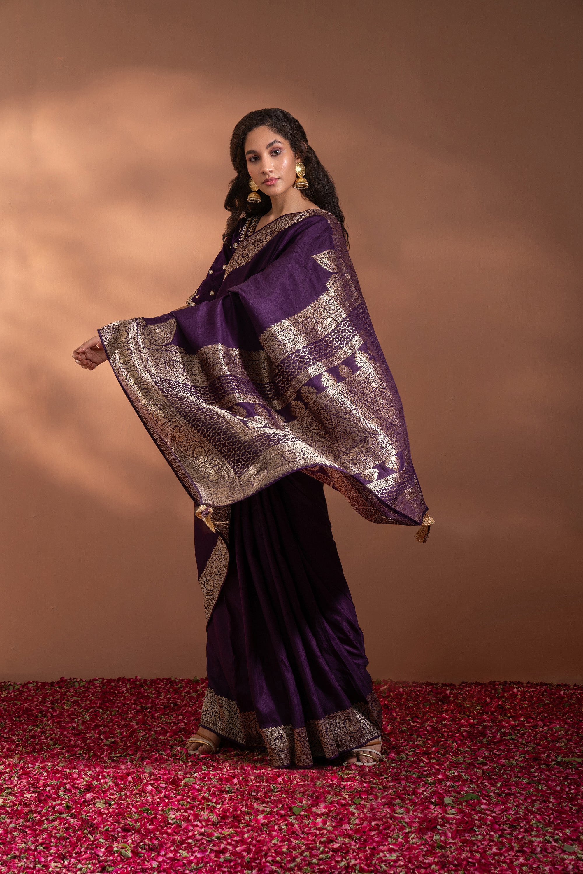 Banarasi Saree In Banarasi Silk With Weaved Floral Jaal All Over