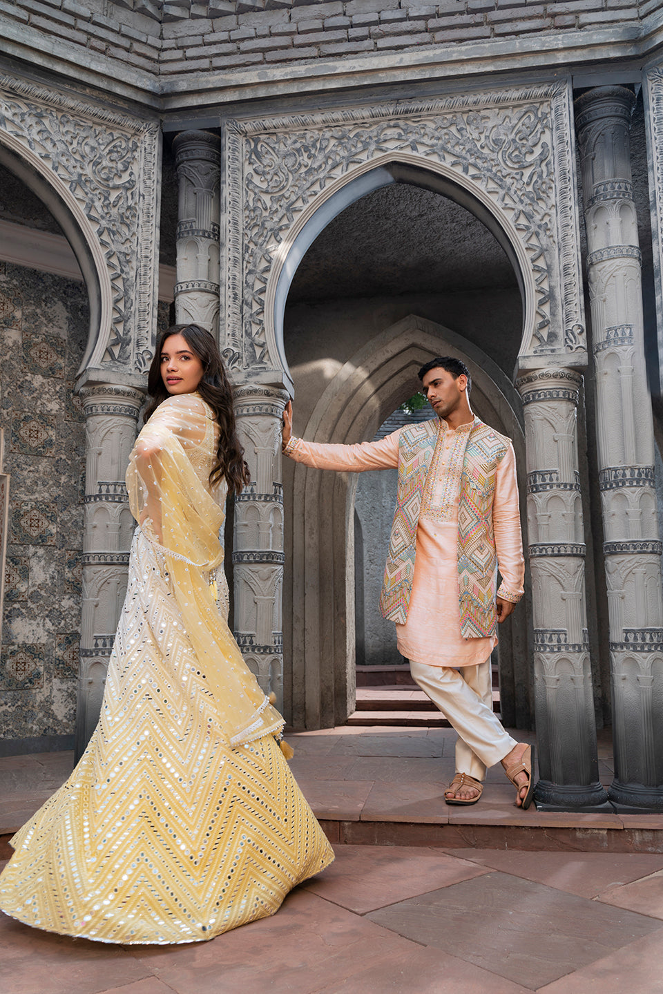Pin by Vibhuti Kulkarni on Couple wedding dress | Wedding matching outfits,  Indian wedding outfits, Engagement couple dress