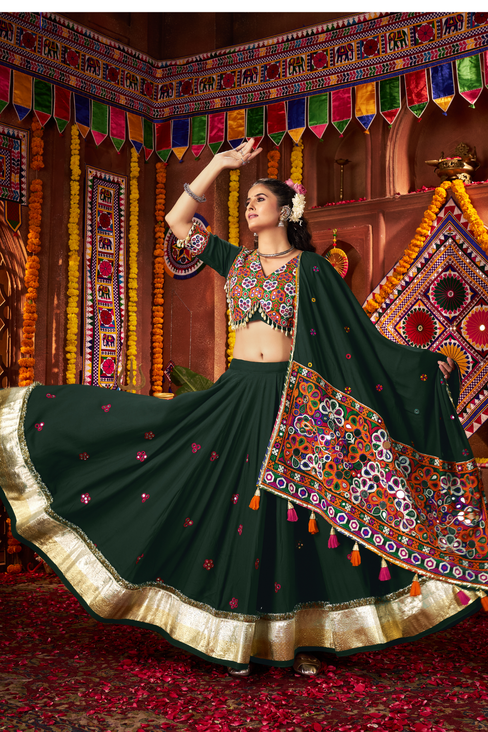 GREEN VISCOSE COTTON NAVRATRI CHANIYA CHOLI WITH THREAD WORK AND LAMPI BOARDER