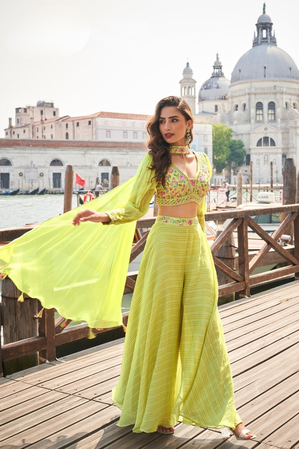 LIME GREEN VISCOSE JACQUARD EMBROIDERED CROP TOP PALAZZO SET