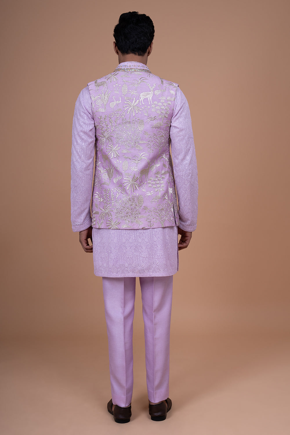 Lilac Self-Design Kurta with Silver Thread Embroidered Nehru Jacket