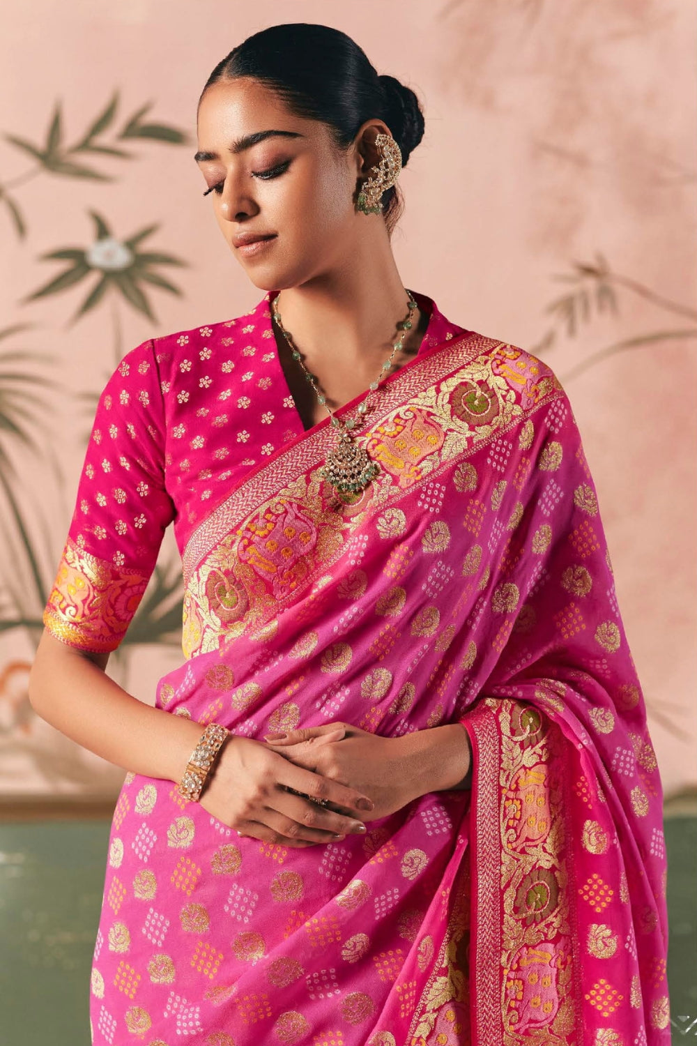 Pink Georgette Weaving Saree
