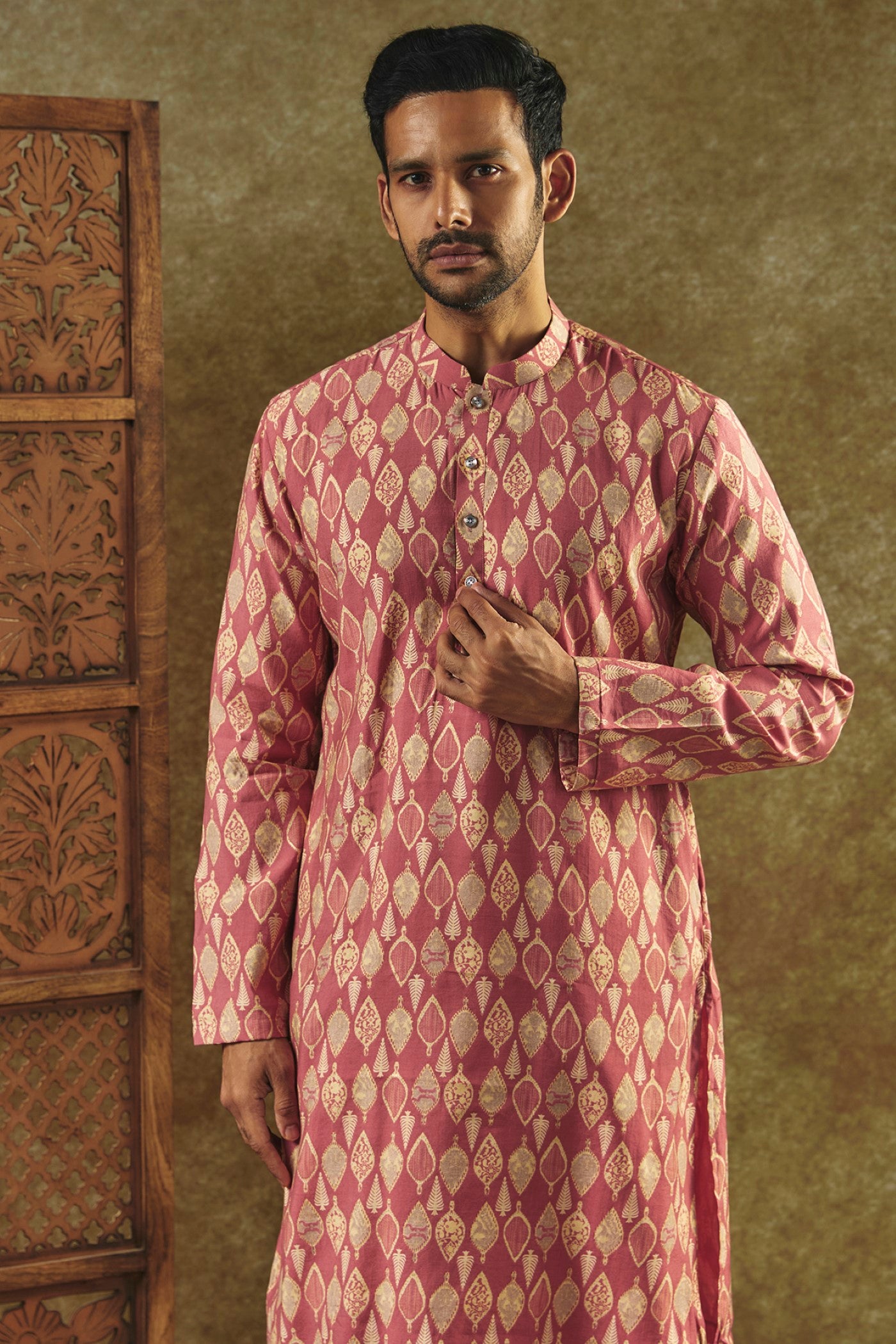 Multicolour Printed Silk kurta pajama set