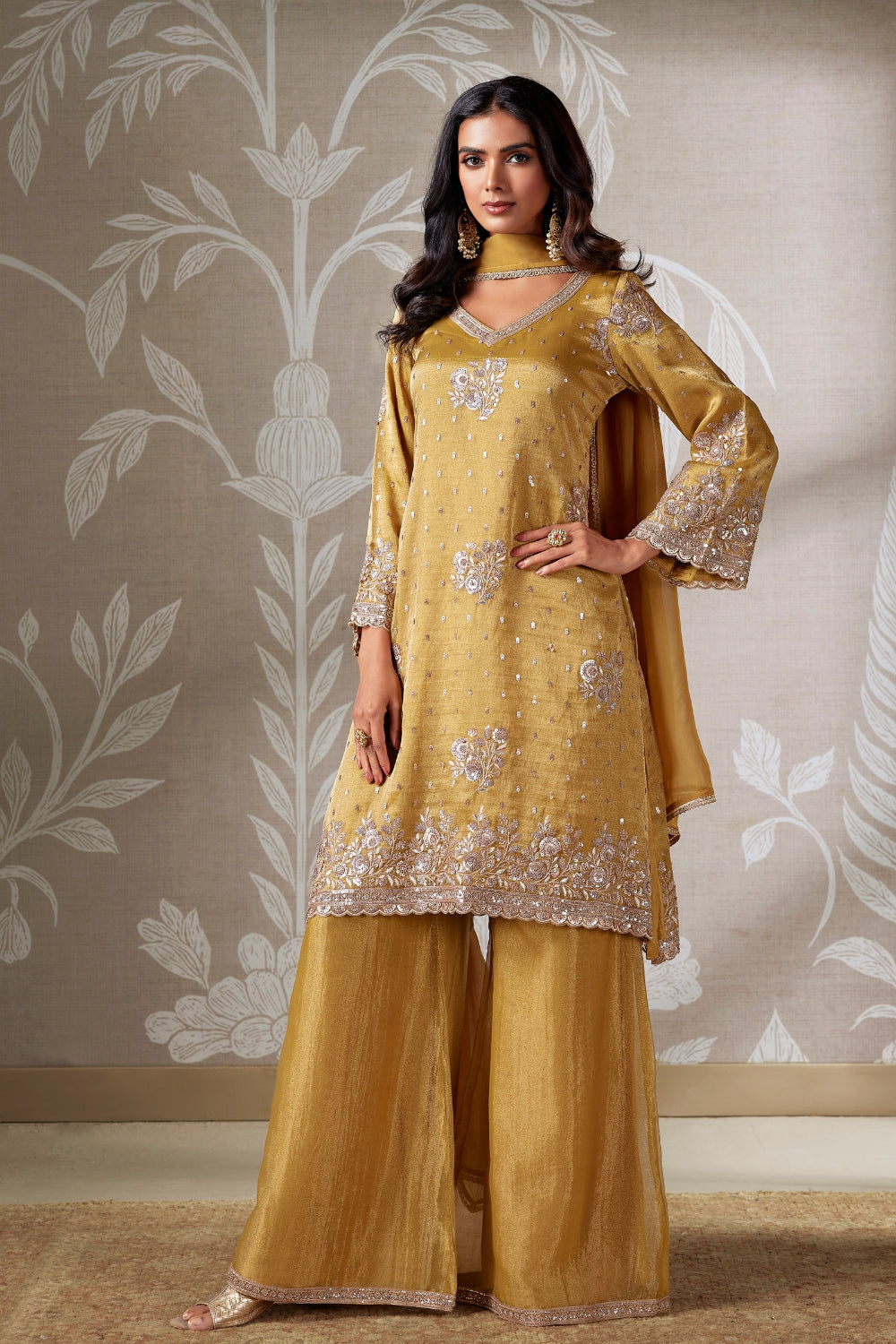 TISSUE PALAZZO SUIT WITH EMBROIDERY AND SEQUINS