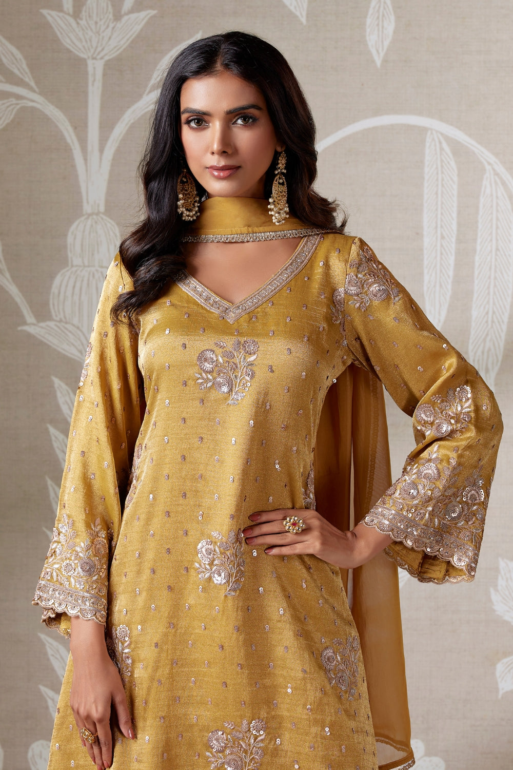 TISSUE PALAZZO SUIT WITH EMBROIDERY AND SEQUINS