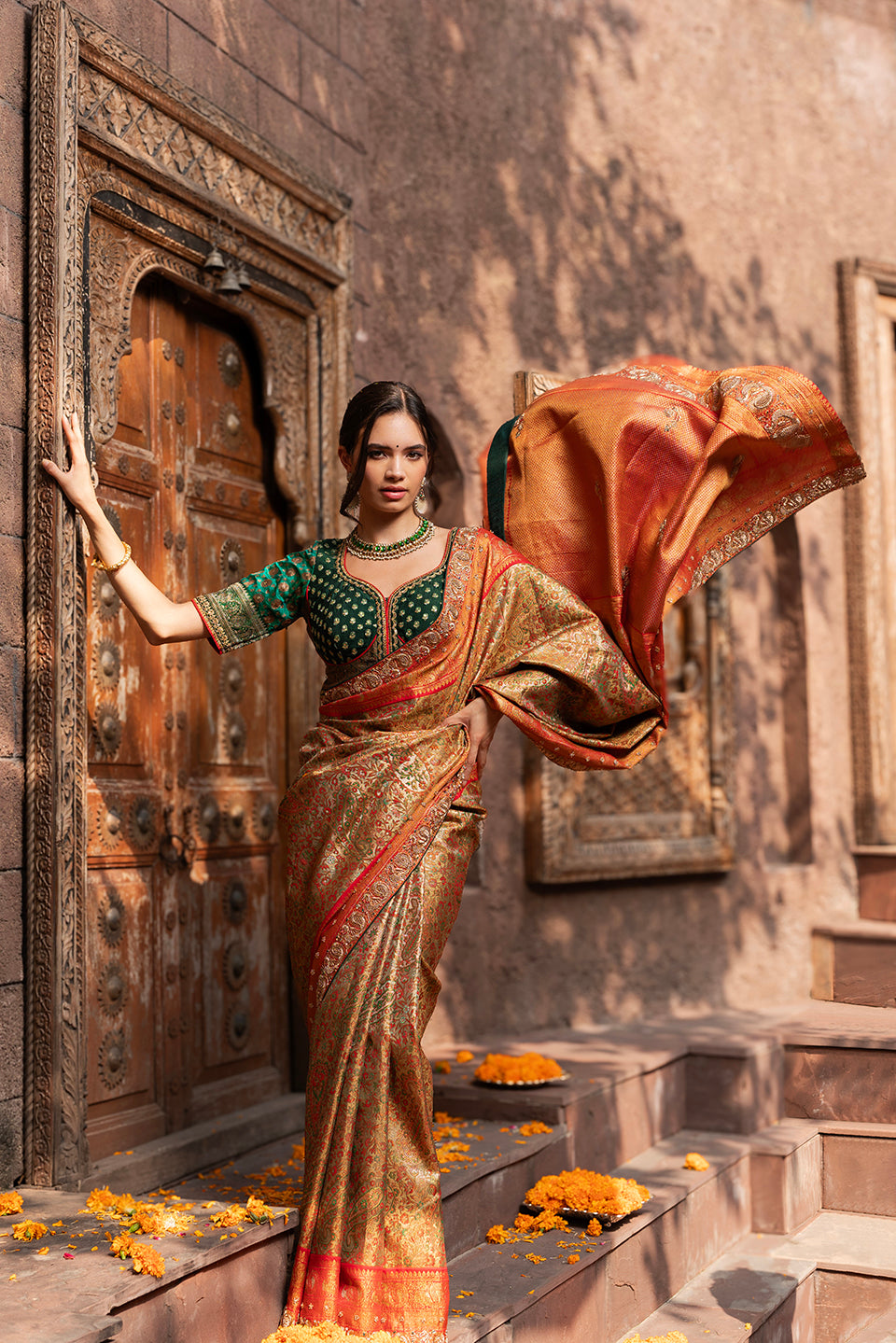 High Quality Designer Silk Saree in Delhi at best price by Jalan Suits &  Sarees - Justdial